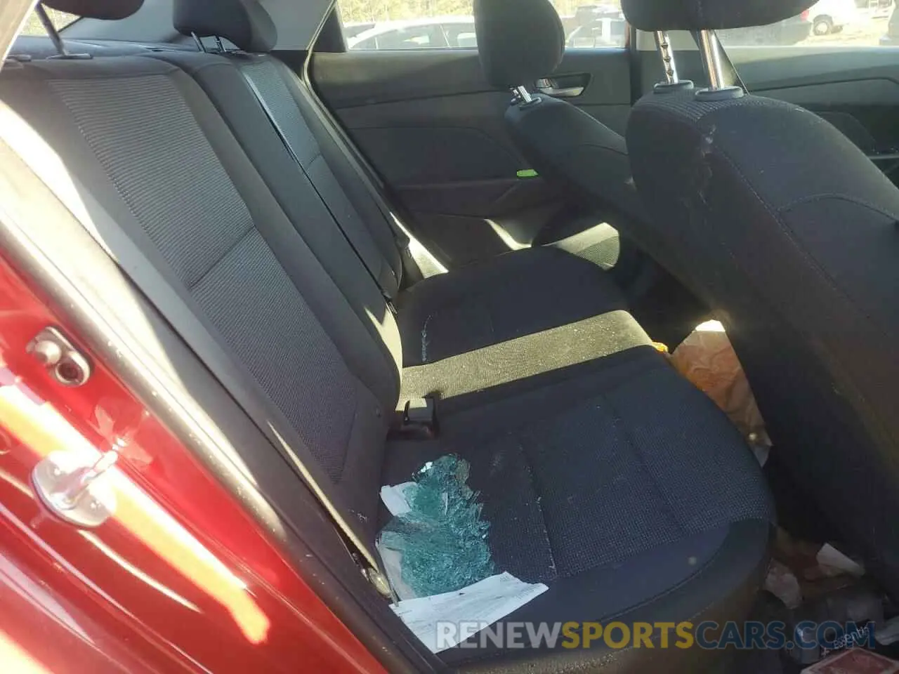 10 Photograph of a damaged car 3KPC24A3XKE065679 HYUNDAI ACCENT 2019
