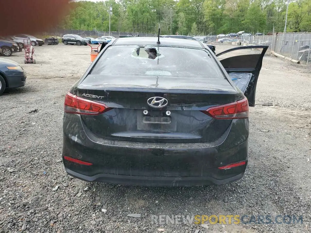6 Photograph of a damaged car 3KPC24A3XKE065746 HYUNDAI ACCENT 2019