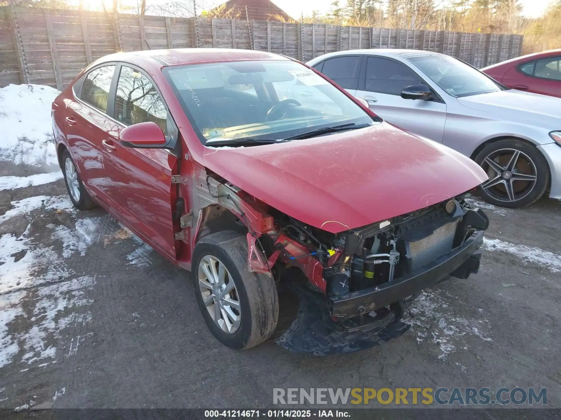 14 Photograph of a damaged car 3KPC24A3XKE066833 HYUNDAI ACCENT 2019