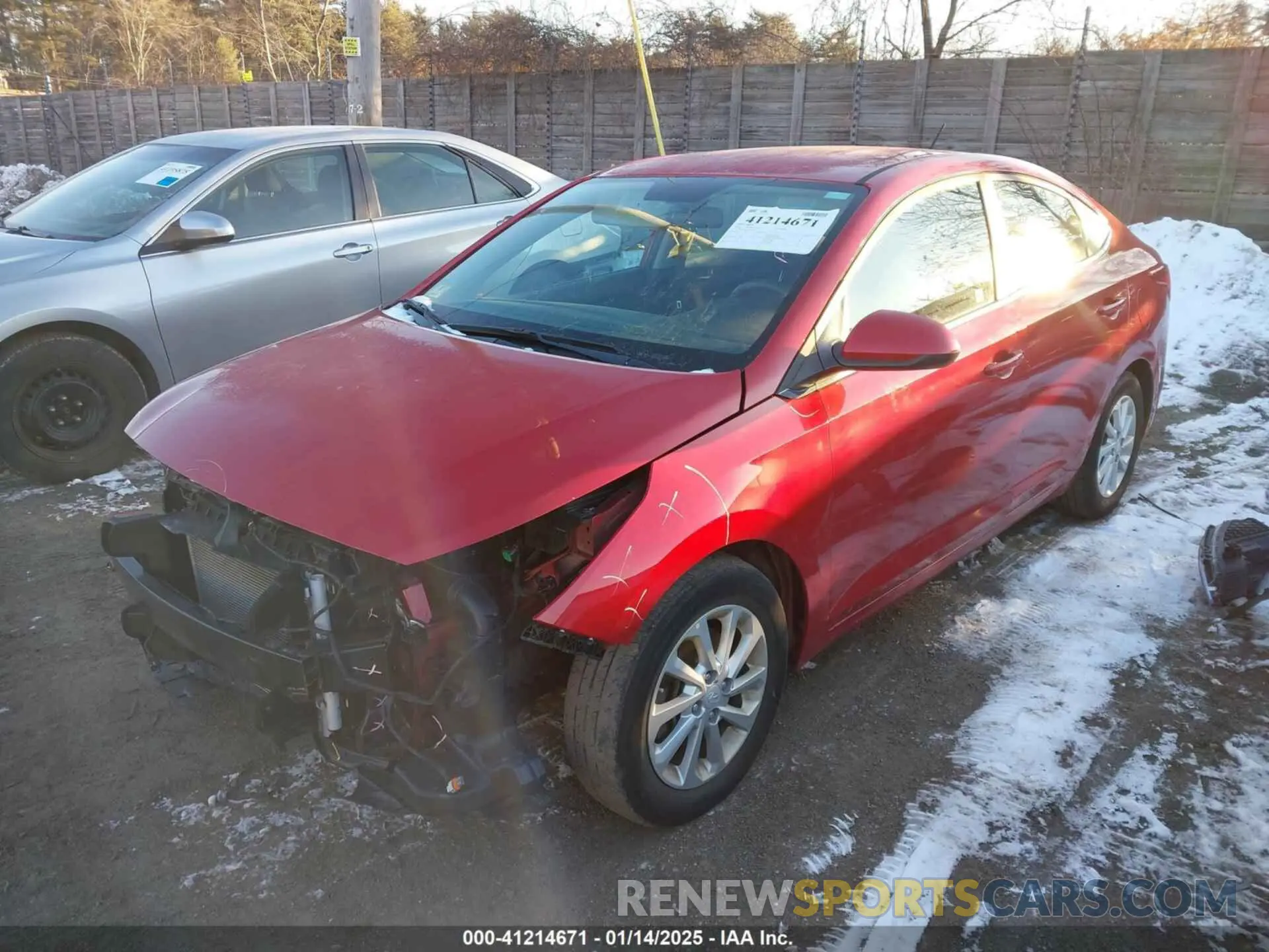 2 Photograph of a damaged car 3KPC24A3XKE066833 HYUNDAI ACCENT 2019
