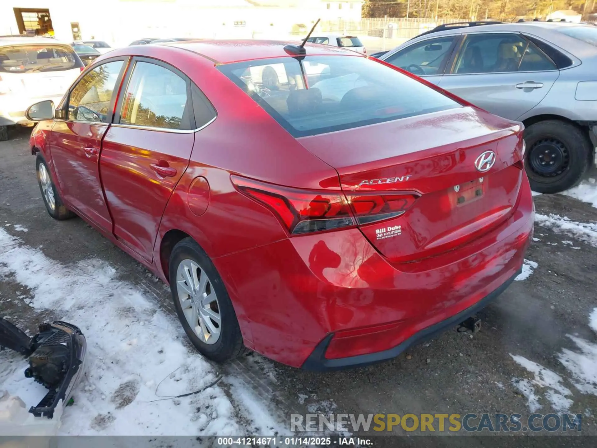 3 Photograph of a damaged car 3KPC24A3XKE066833 HYUNDAI ACCENT 2019
