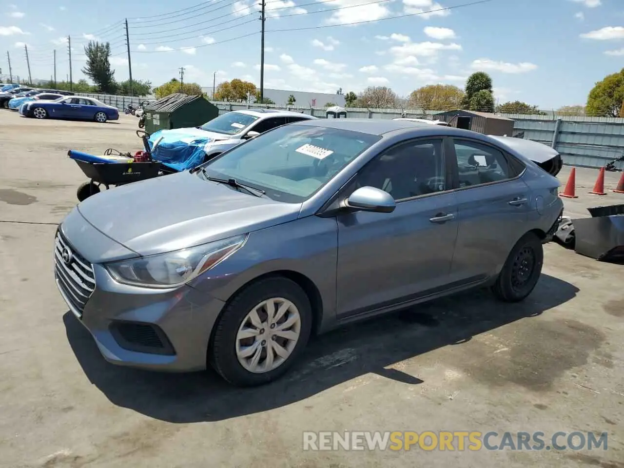 1 Photograph of a damaged car 3KPC24A3XKE080702 HYUNDAI ACCENT 2019