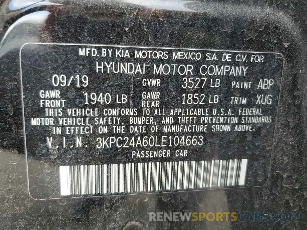 12 Photograph of a damaged car 3KPC24A60LE104663 HYUNDAI ACCENT 2020