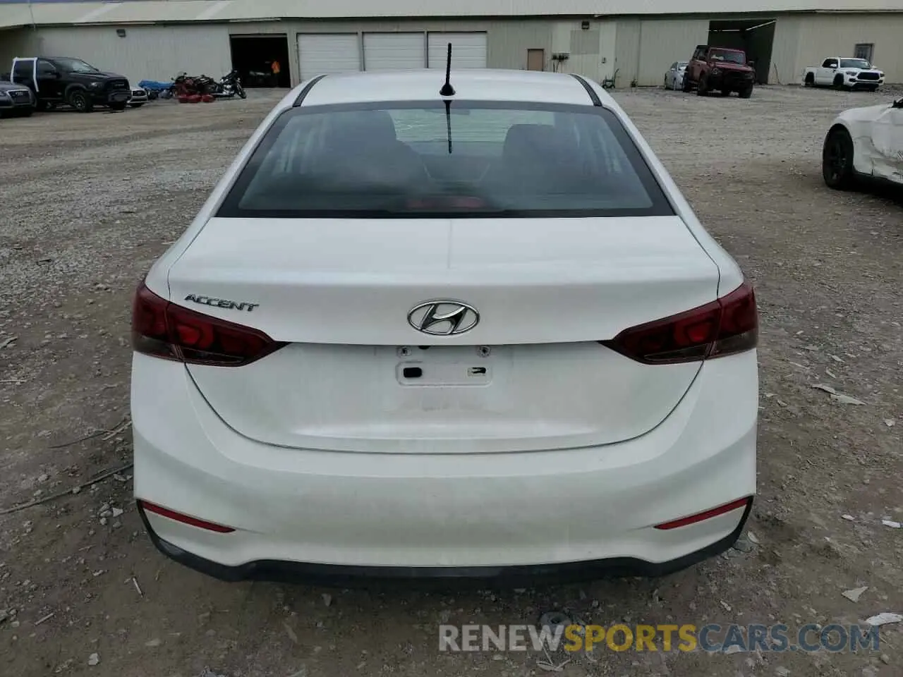 6 Photograph of a damaged car 3KPC24A61LE095813 HYUNDAI ACCENT 2020