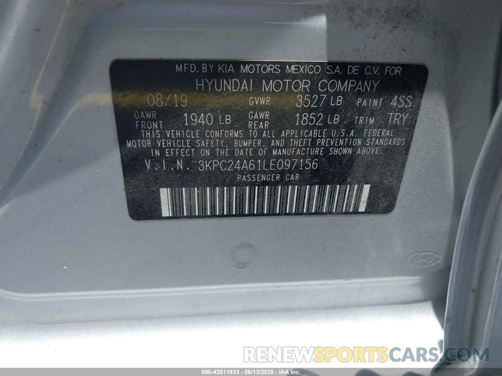 9 Photograph of a damaged car 3KPC24A61LE097156 HYUNDAI ACCENT 2020