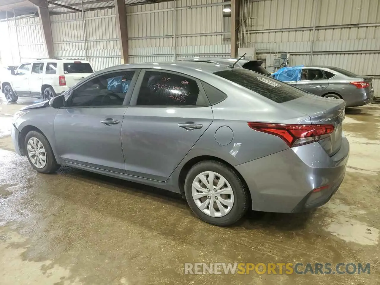 2 Photograph of a damaged car 3KPC24A61LE098596 HYUNDAI ACCENT 2020