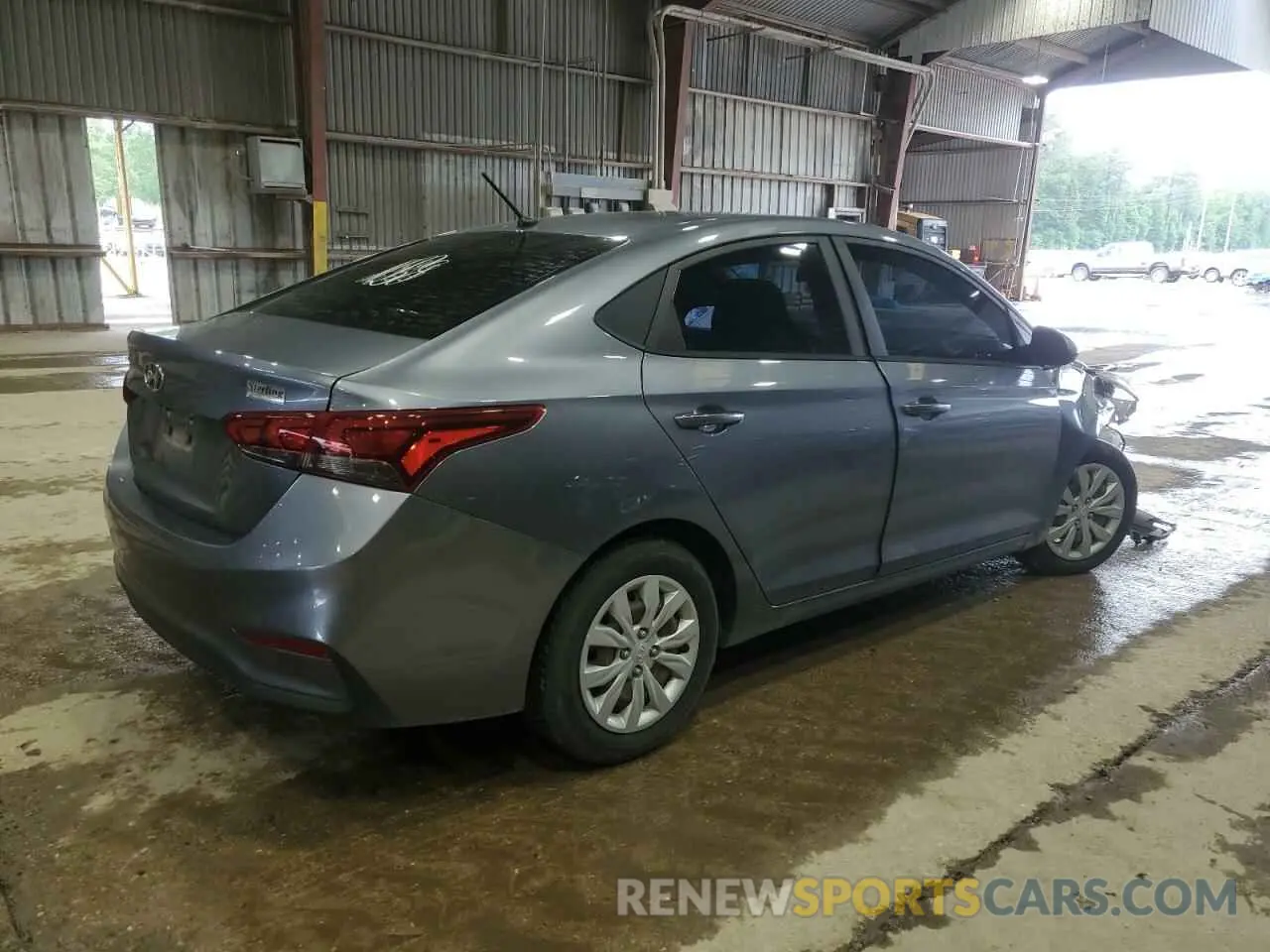 3 Photograph of a damaged car 3KPC24A61LE098596 HYUNDAI ACCENT 2020
