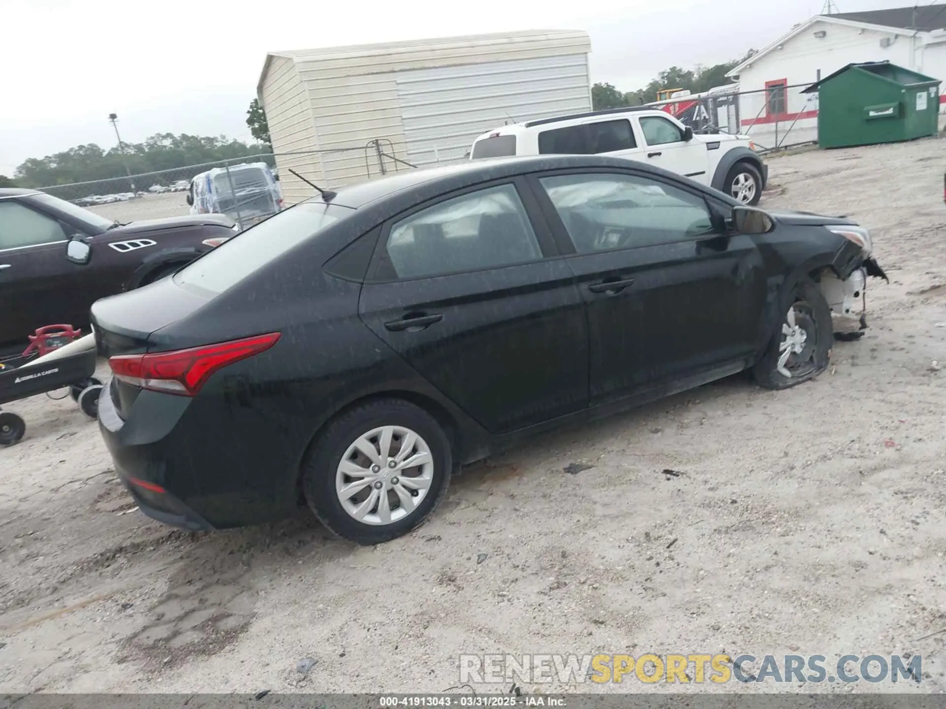 4 Photograph of a damaged car 3KPC24A62LE093097 HYUNDAI ACCENT 2020