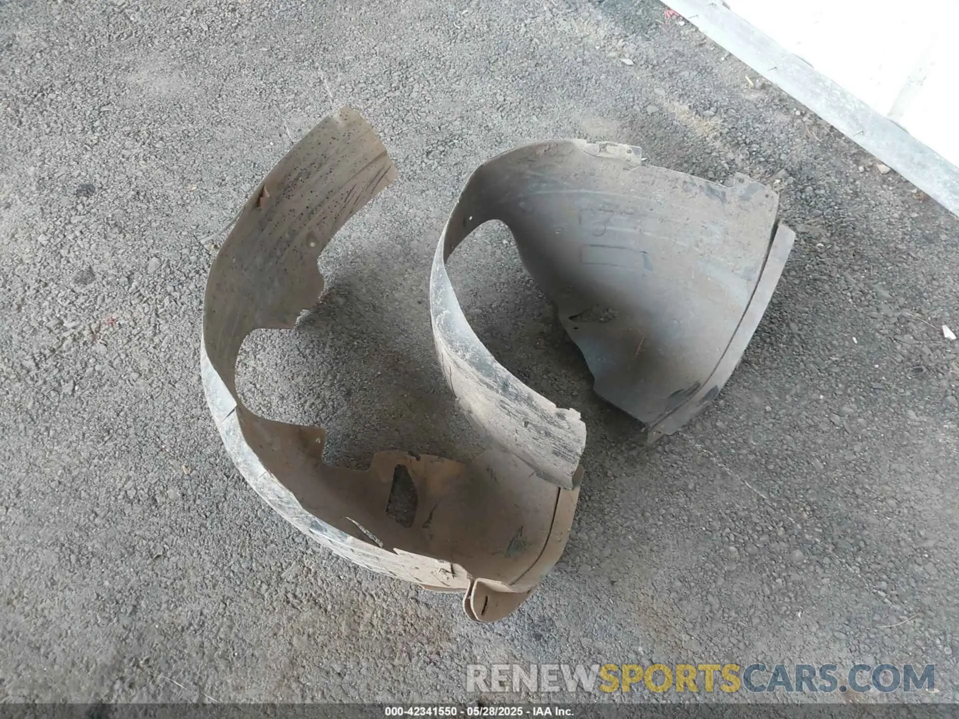 12 Photograph of a damaged car 3KPC24A62LE095836 HYUNDAI ACCENT 2020