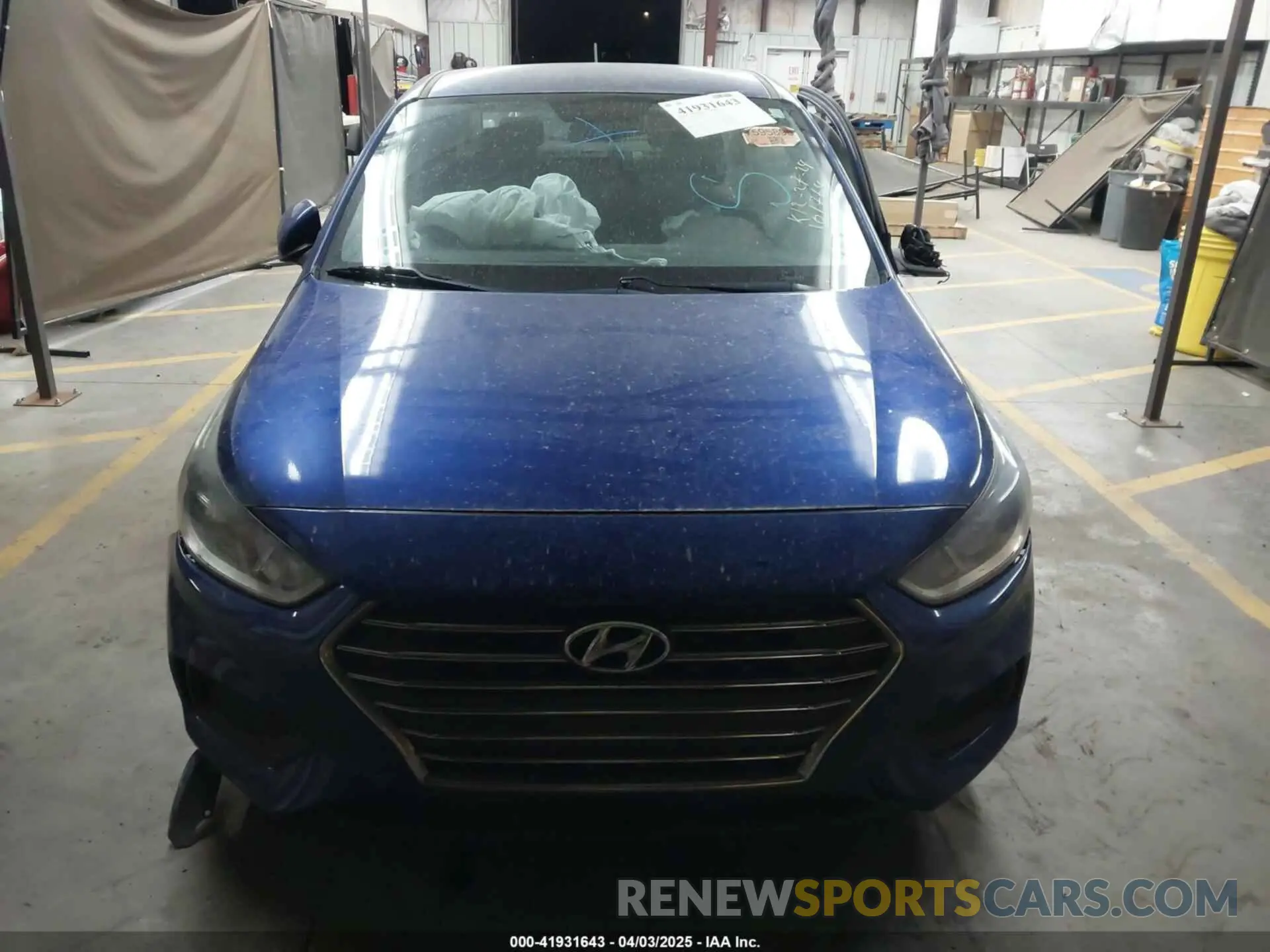 12 Photograph of a damaged car 3KPC24A62LE101764 HYUNDAI ACCENT 2020
