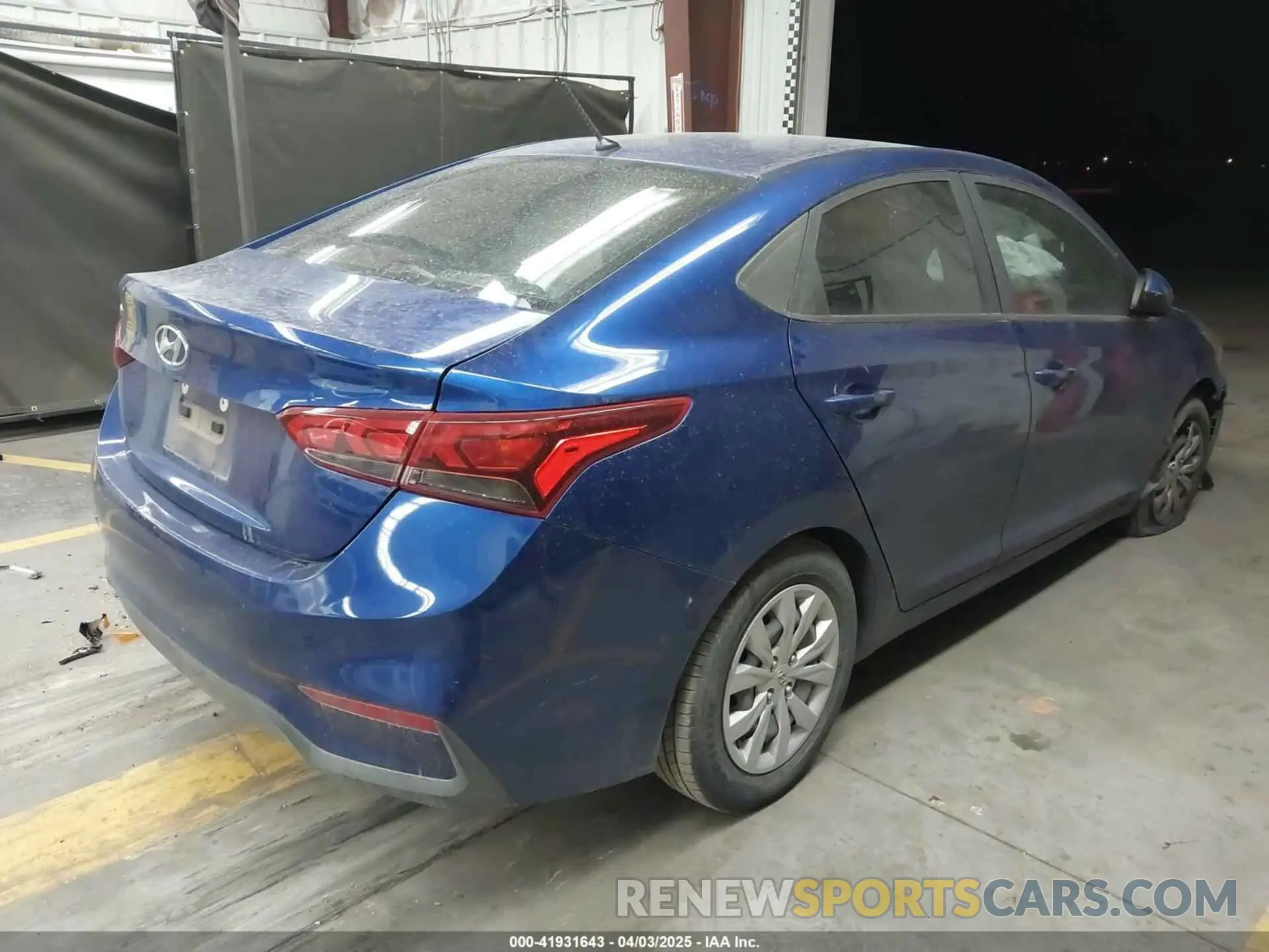 4 Photograph of a damaged car 3KPC24A62LE101764 HYUNDAI ACCENT 2020