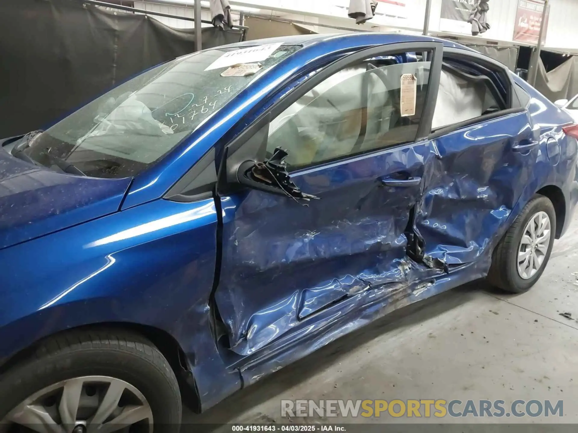 6 Photograph of a damaged car 3KPC24A62LE101764 HYUNDAI ACCENT 2020