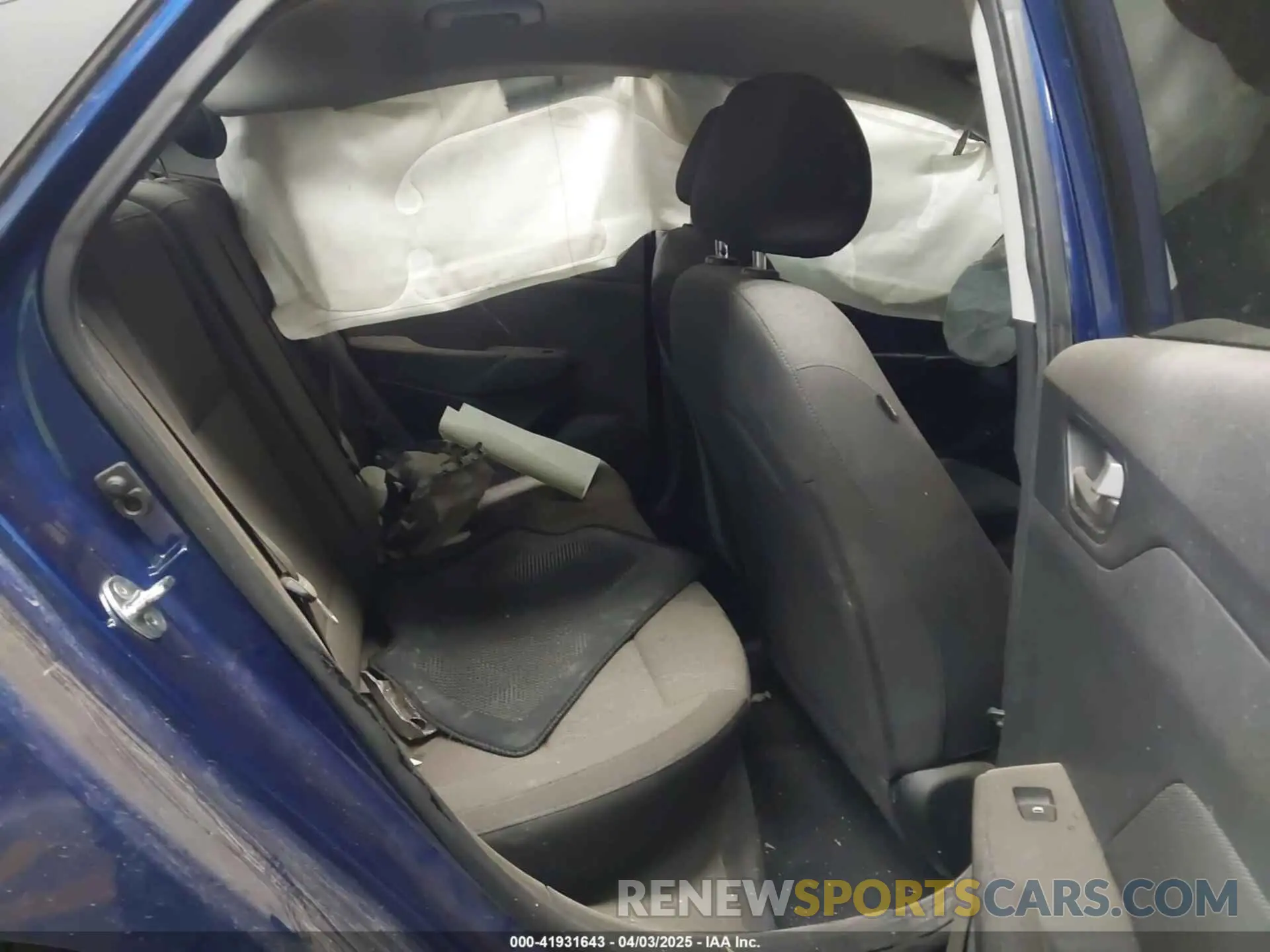 8 Photograph of a damaged car 3KPC24A62LE101764 HYUNDAI ACCENT 2020