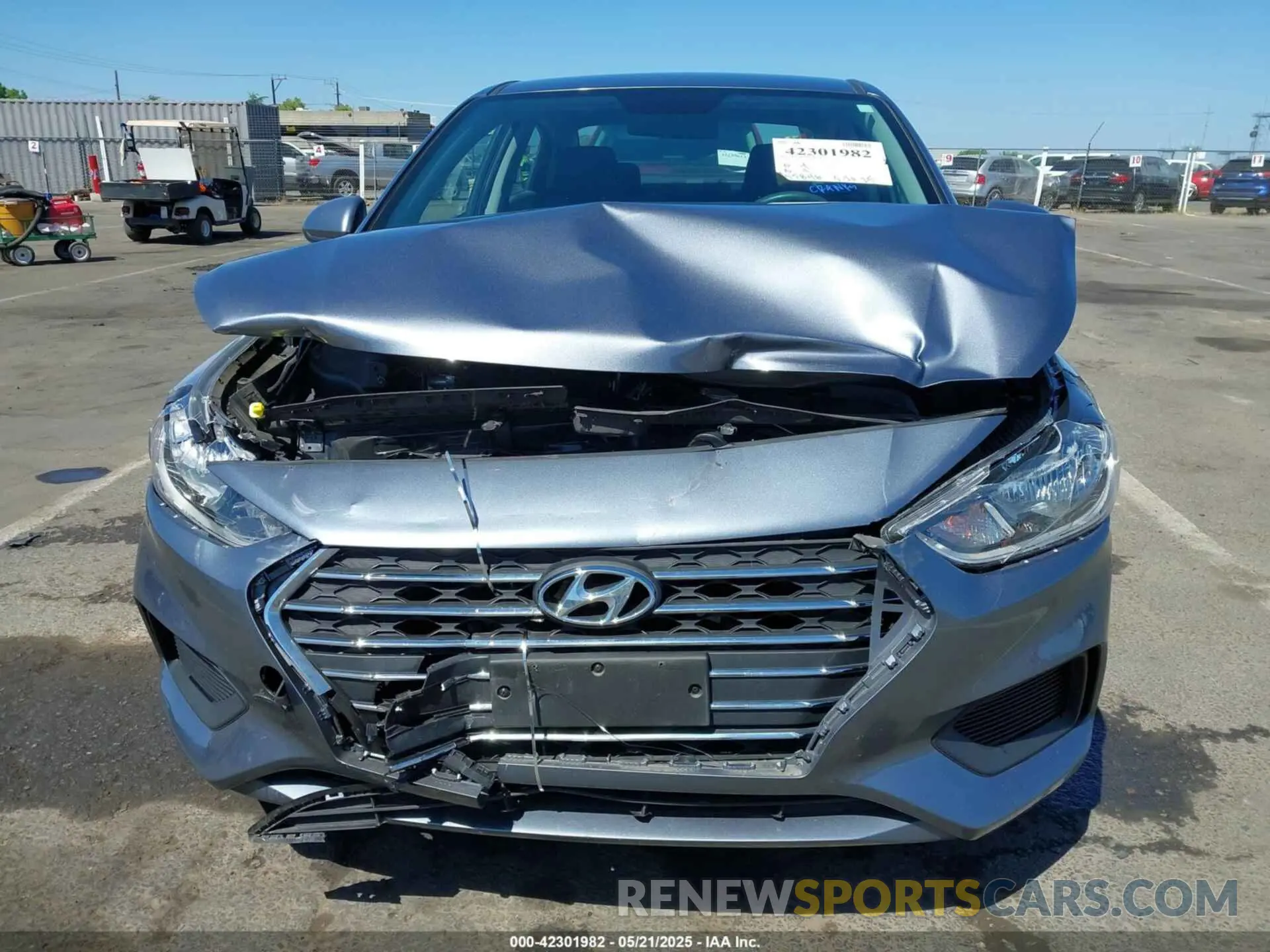 6 Photograph of a damaged car 3KPC24A62LE123781 HYUNDAI ACCENT 2020