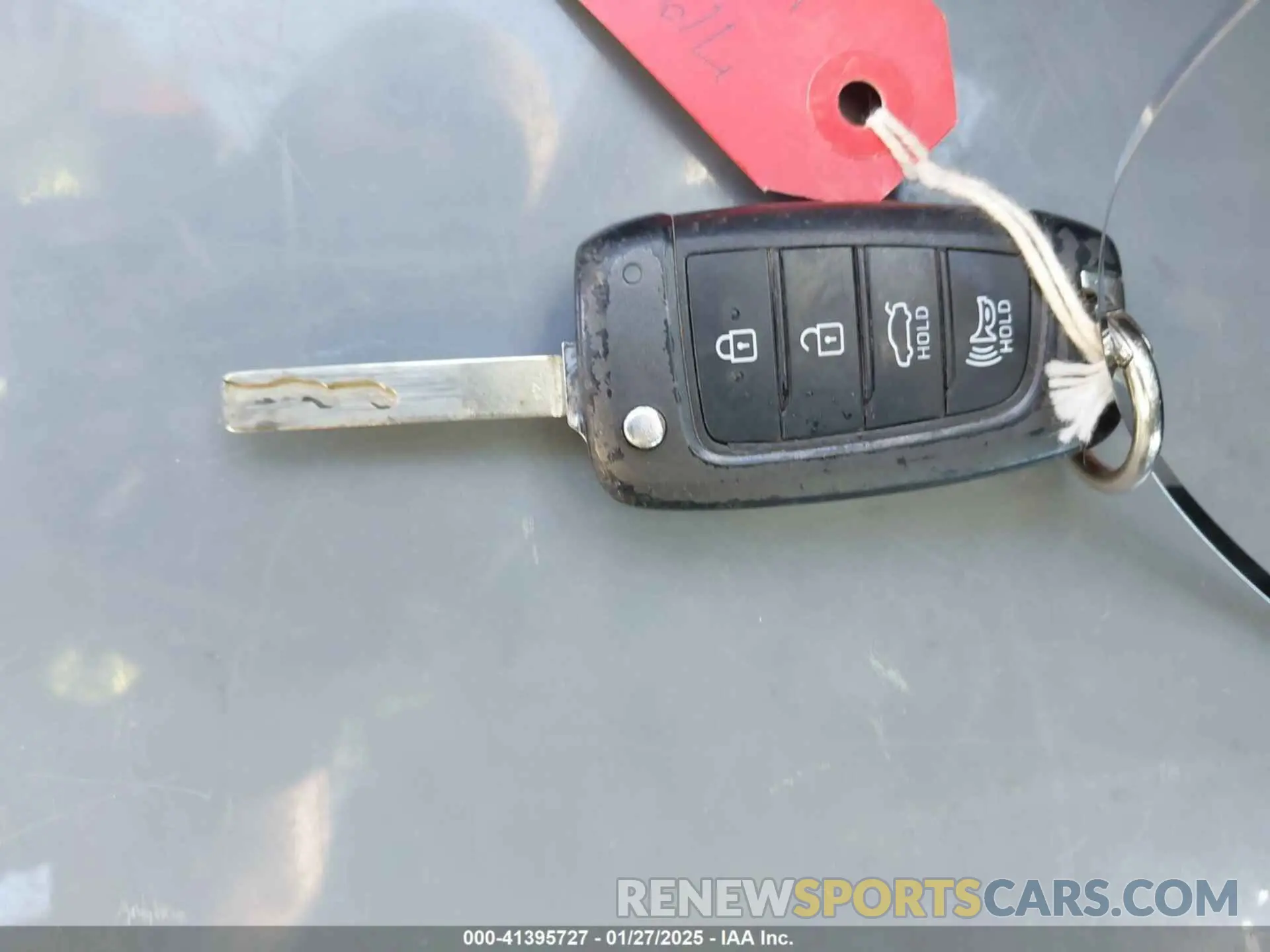 11 Photograph of a damaged car 3KPC24A62LE125577 HYUNDAI ACCENT 2020