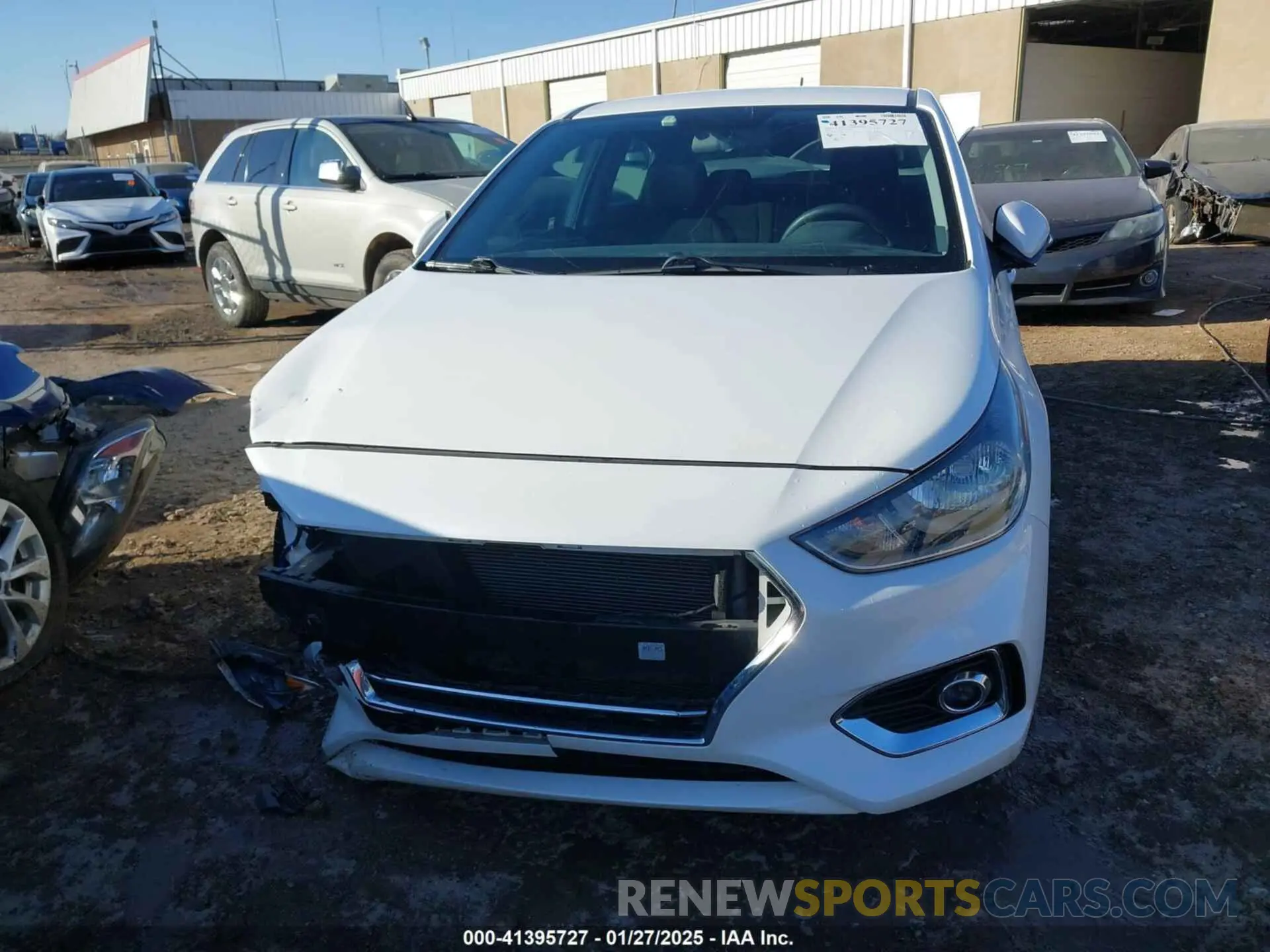 13 Photograph of a damaged car 3KPC24A62LE125577 HYUNDAI ACCENT 2020