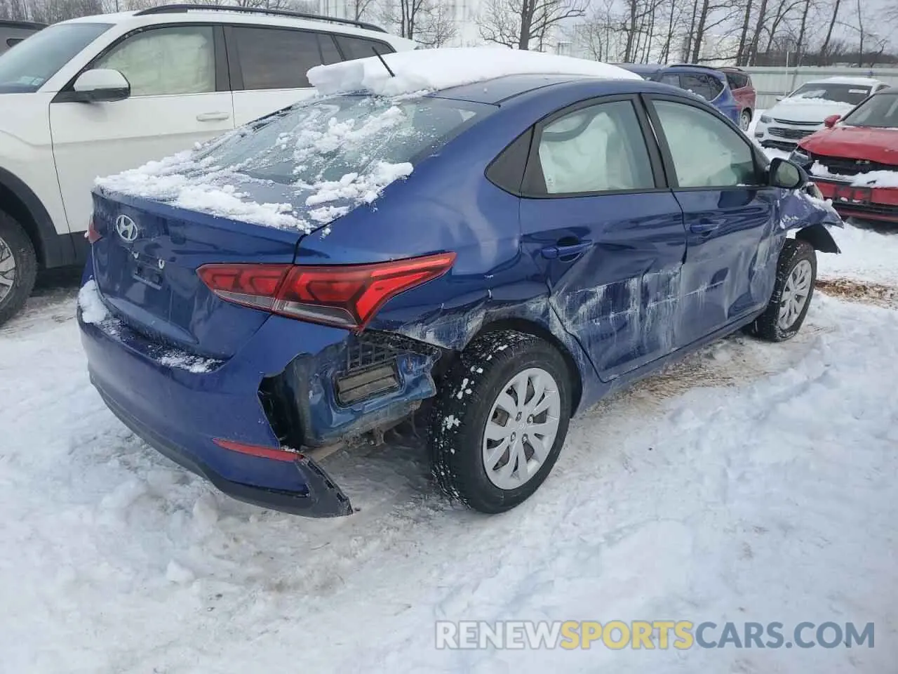 3 Photograph of a damaged car 3KPC24A63LE096672 HYUNDAI ACCENT 2020