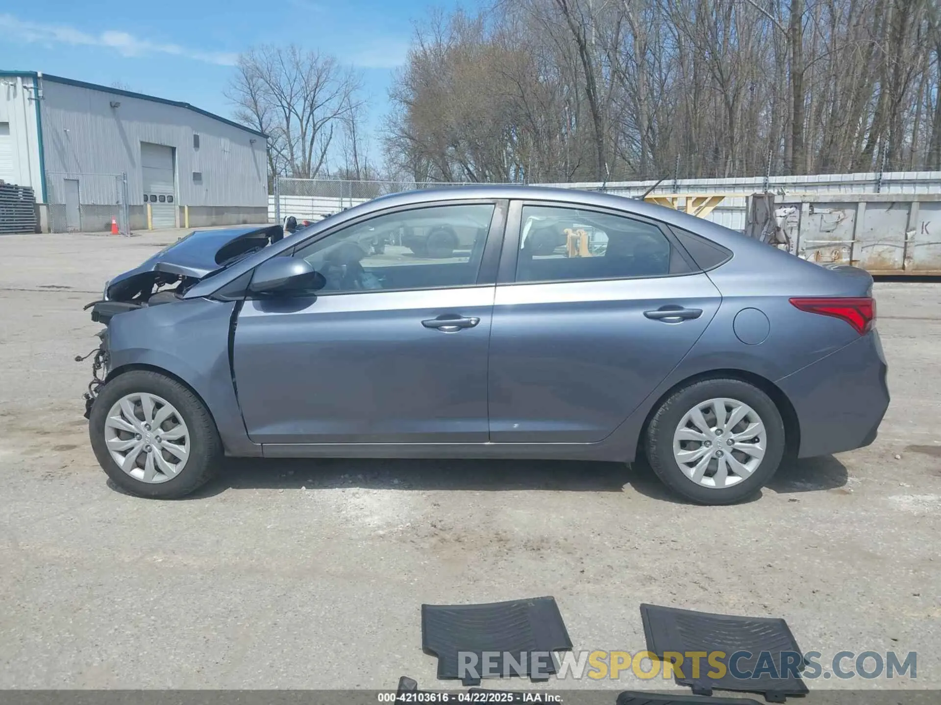 14 Photograph of a damaged car 3KPC24A63LE099216 HYUNDAI ACCENT 2020