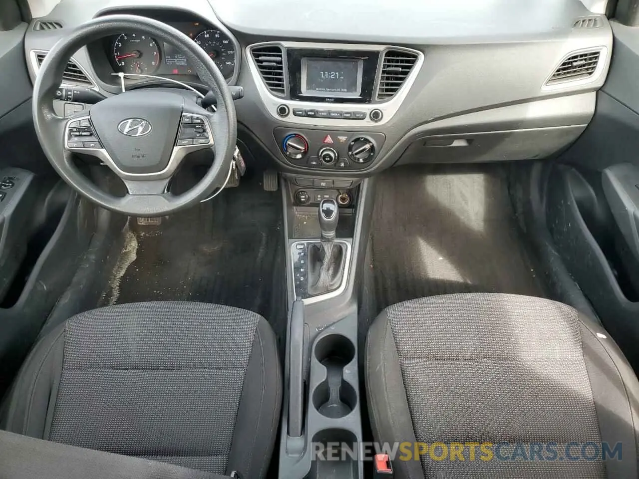 8 Photograph of a damaged car 3KPC24A64LE099516 HYUNDAI ACCENT 2020