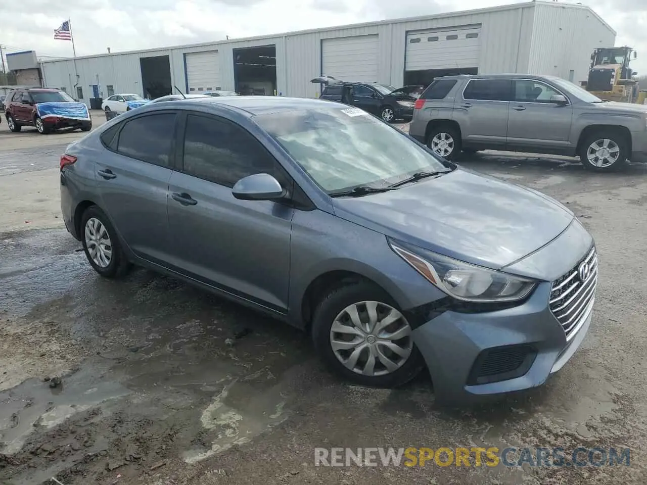 4 Photograph of a damaged car 3KPC24A64LE104844 HYUNDAI ACCENT 2020