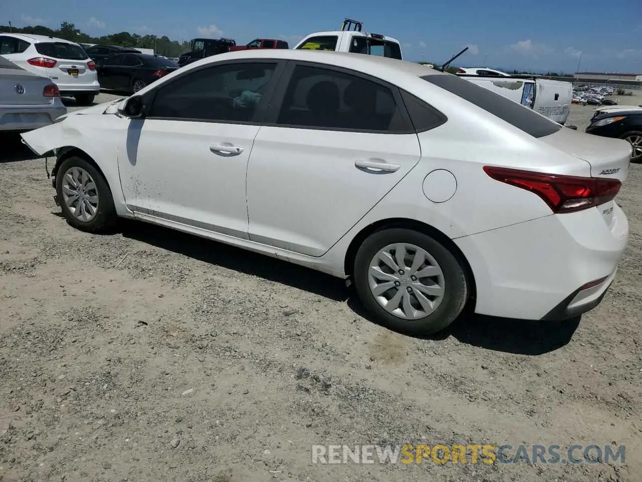 2 Photograph of a damaged car 3KPC24A64LE115942 HYUNDAI ACCENT 2020