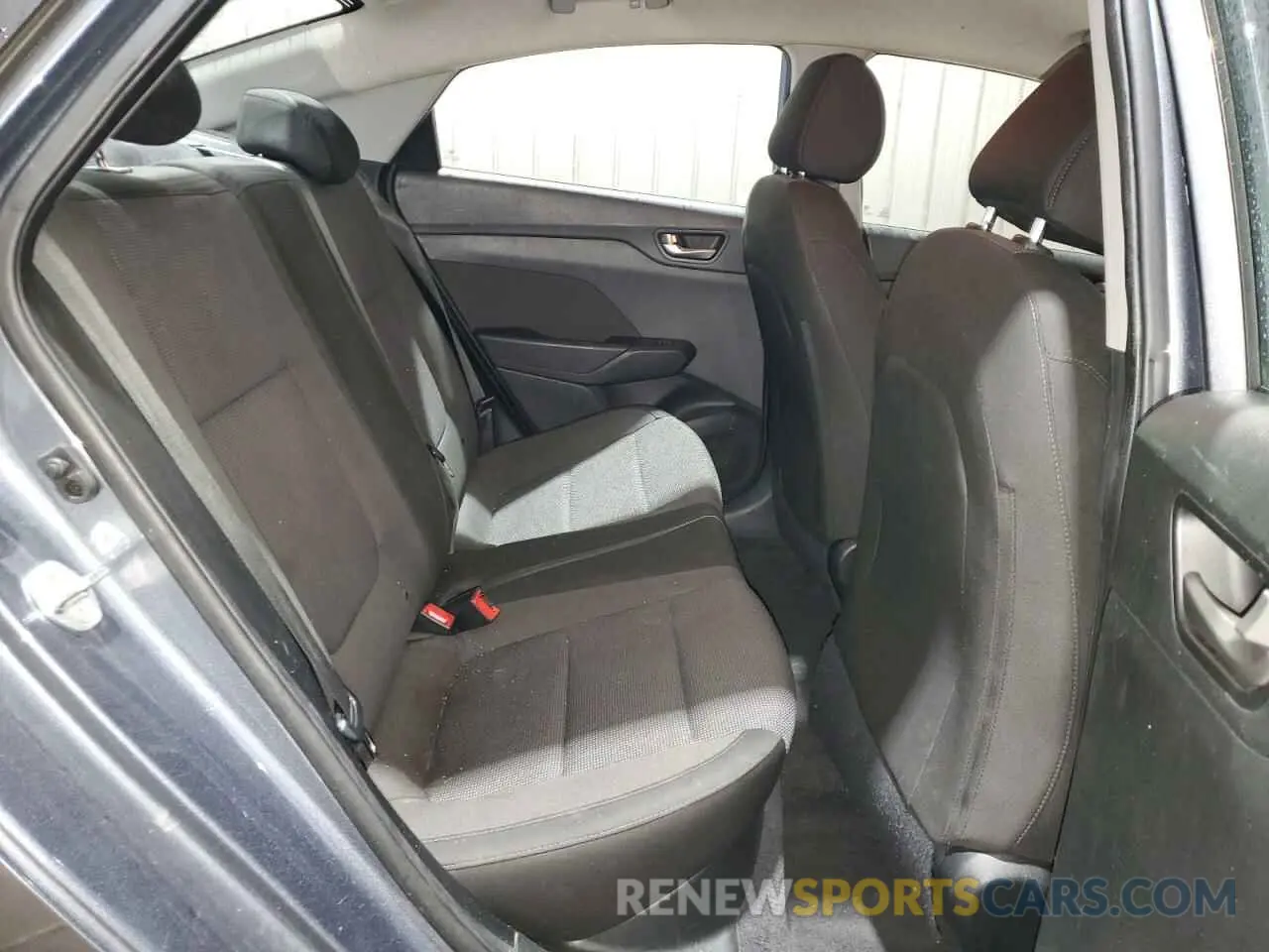 10 Photograph of a damaged car 3KPC24A65LE114072 HYUNDAI ACCENT 2020