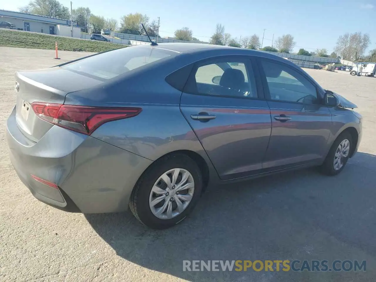 3 Photograph of a damaged car 3KPC24A66LE092227 HYUNDAI ACCENT 2020