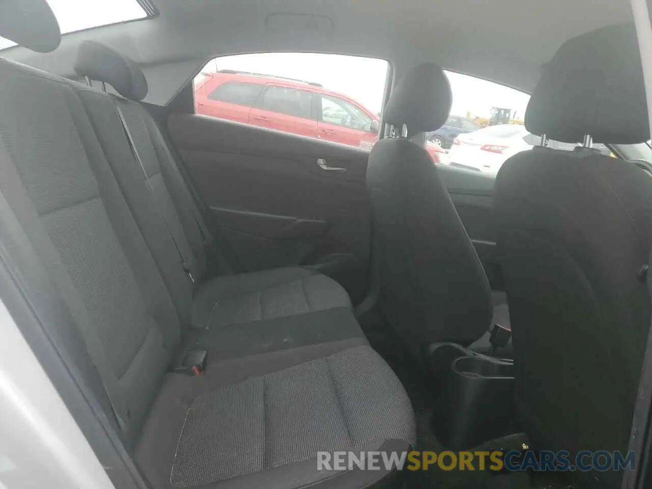 10 Photograph of a damaged car 3KPC24A66LE100911 HYUNDAI ACCENT 2020