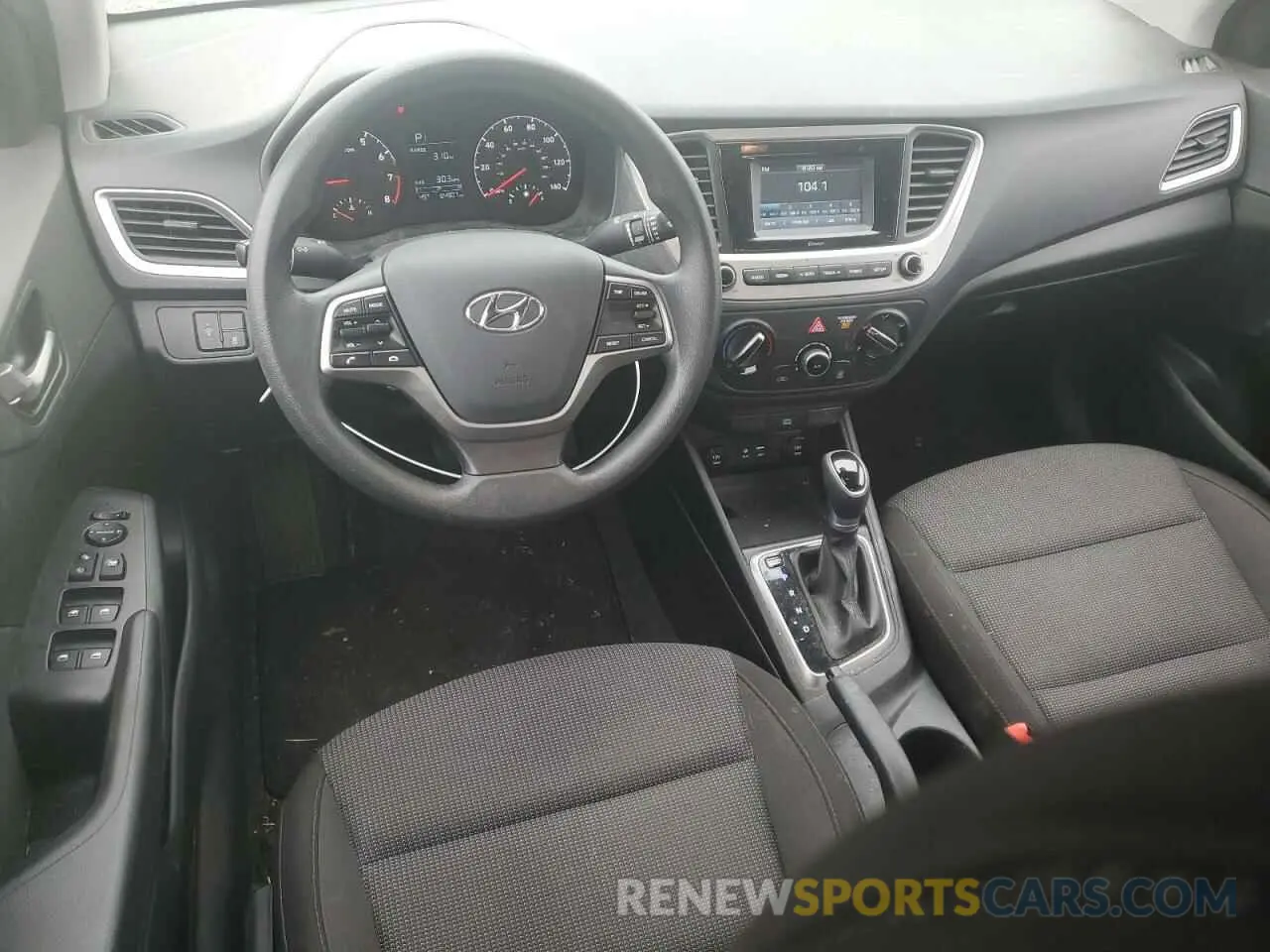 8 Photograph of a damaged car 3KPC24A66LE100911 HYUNDAI ACCENT 2020