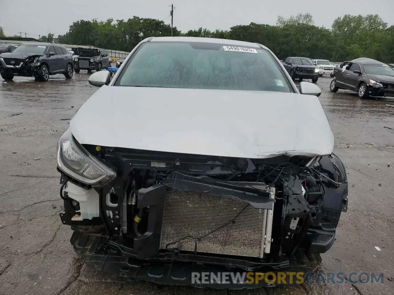 5 Photograph of a damaged car 3KPC24A66LE110435 HYUNDAI ACCENT 2020