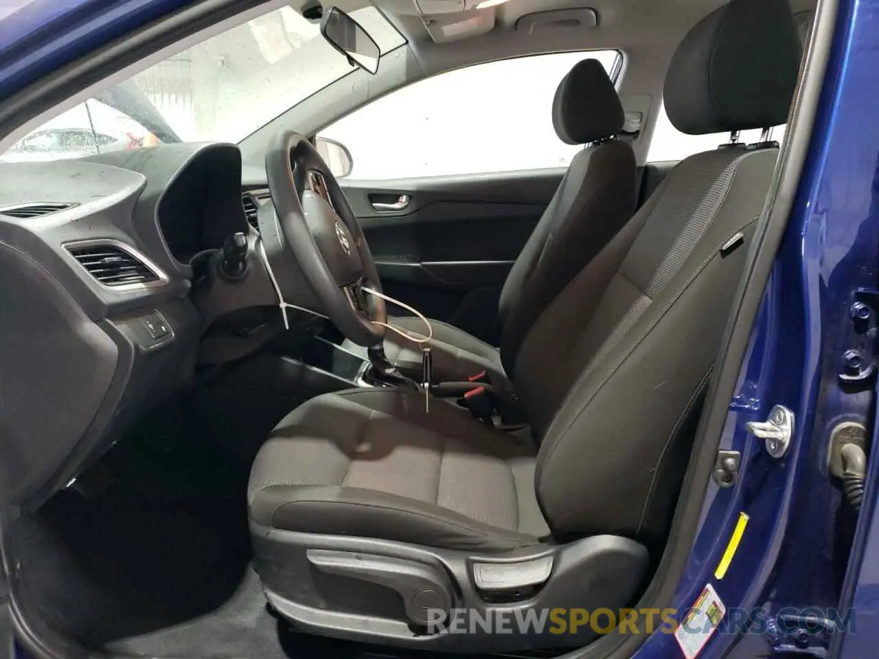 7 Photograph of a damaged car 3KPC24A66LE122925 HYUNDAI ACCENT 2020