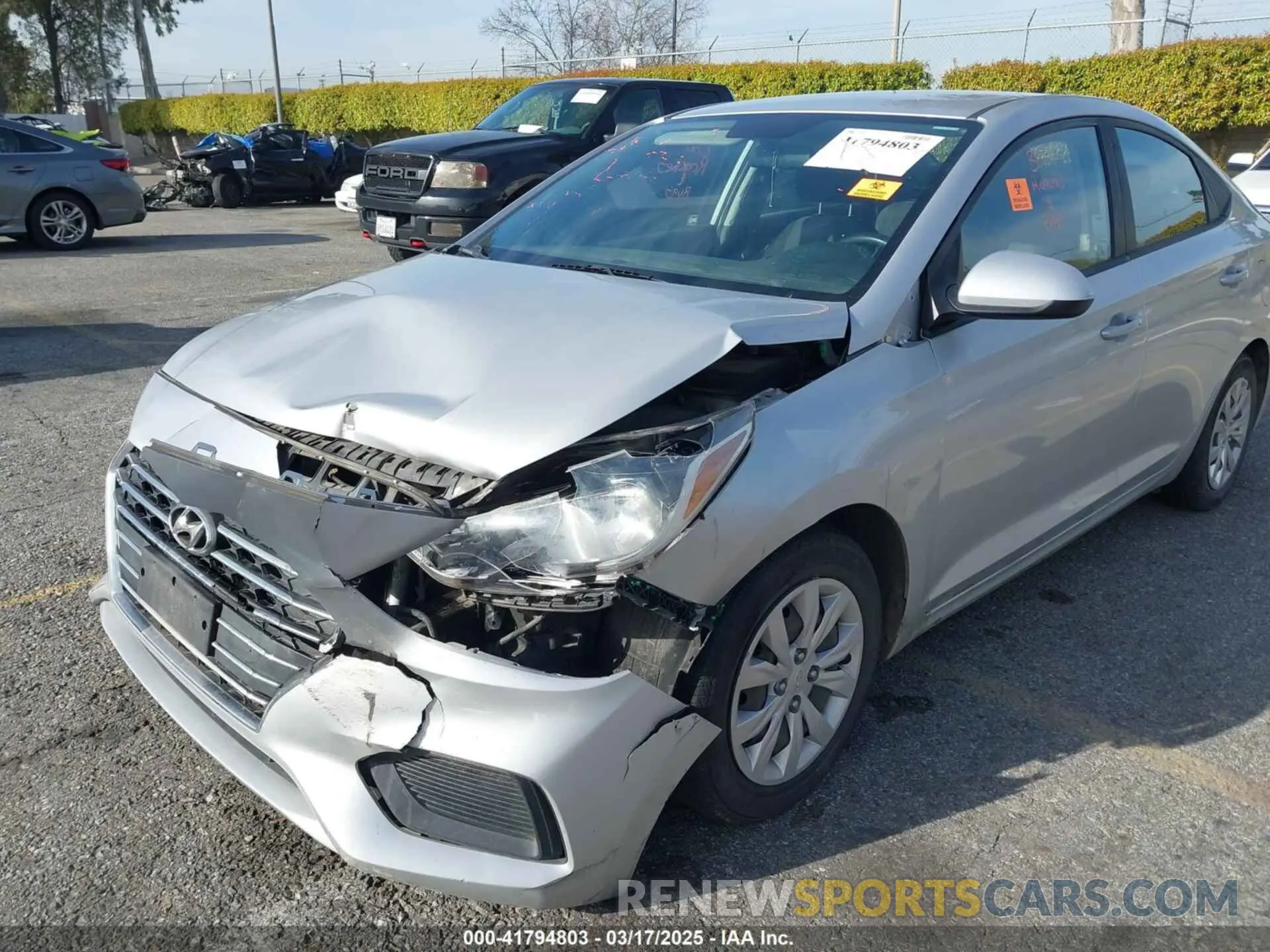 6 Photograph of a damaged car 3KPC24A67LE092995 HYUNDAI ACCENT 2020