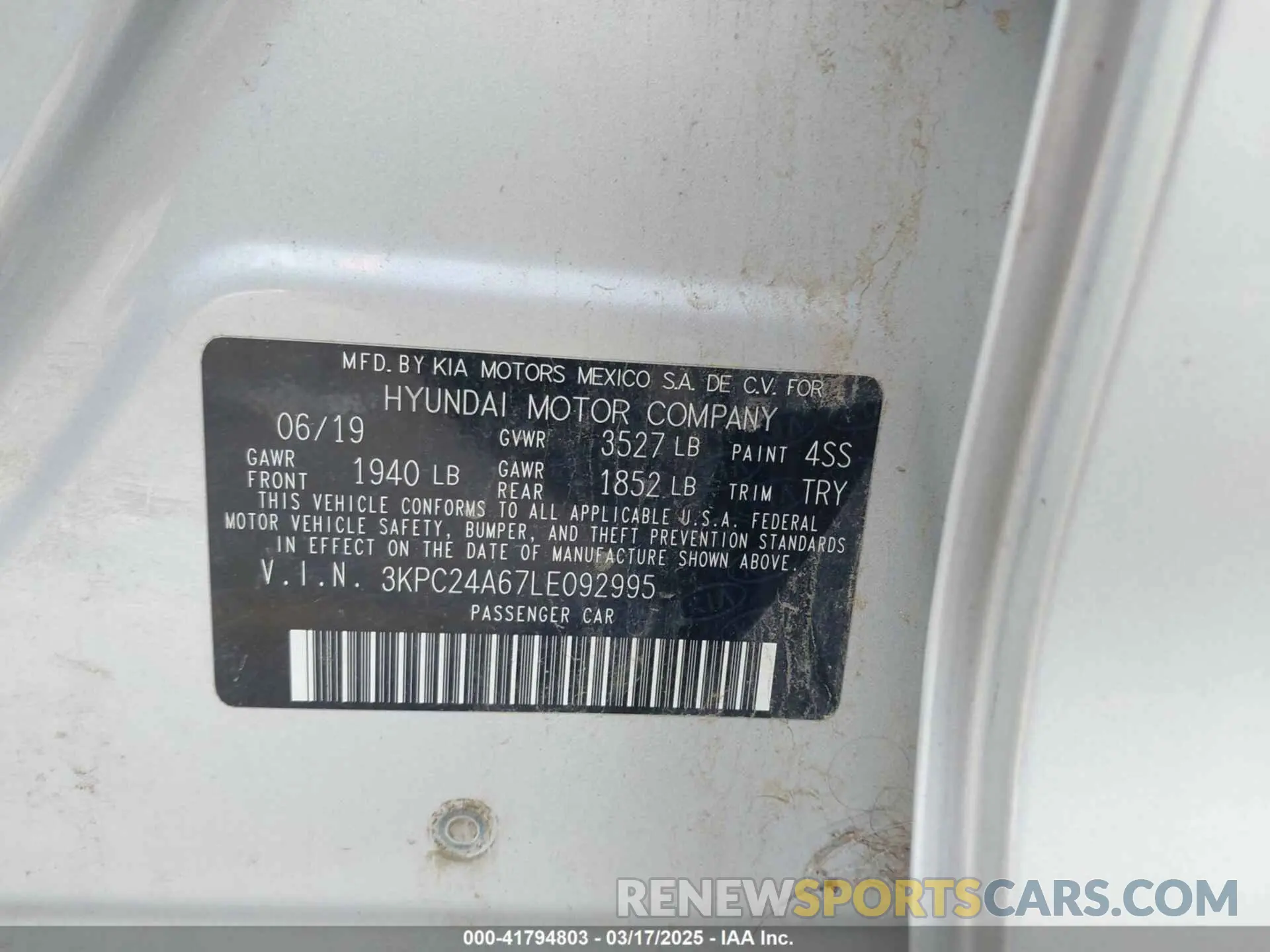 9 Photograph of a damaged car 3KPC24A67LE092995 HYUNDAI ACCENT 2020