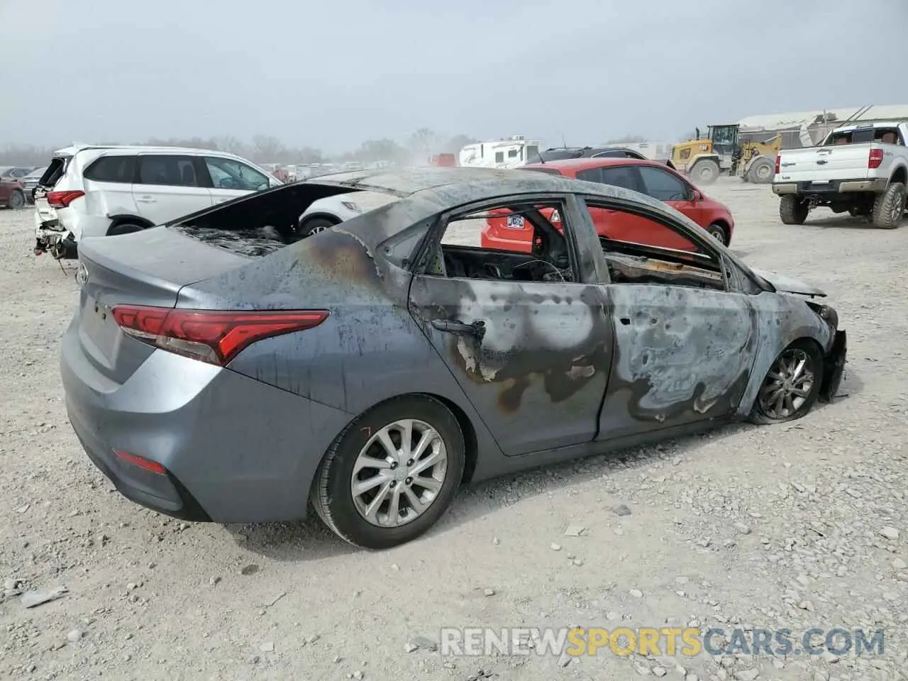 3 Photograph of a damaged car 3KPC24A67LE095265 HYUNDAI ACCENT 2020