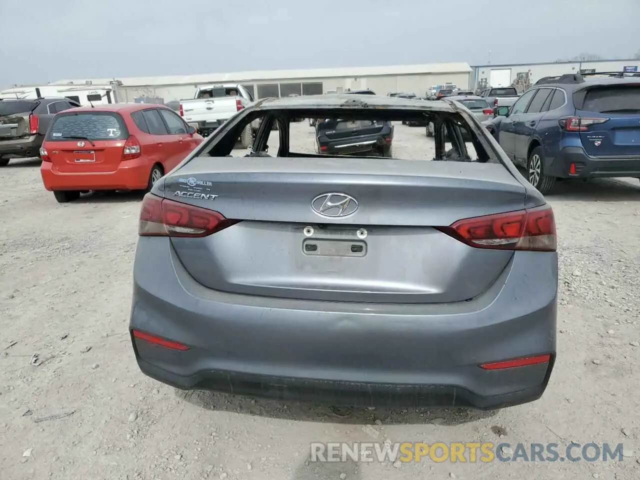 6 Photograph of a damaged car 3KPC24A67LE095265 HYUNDAI ACCENT 2020
