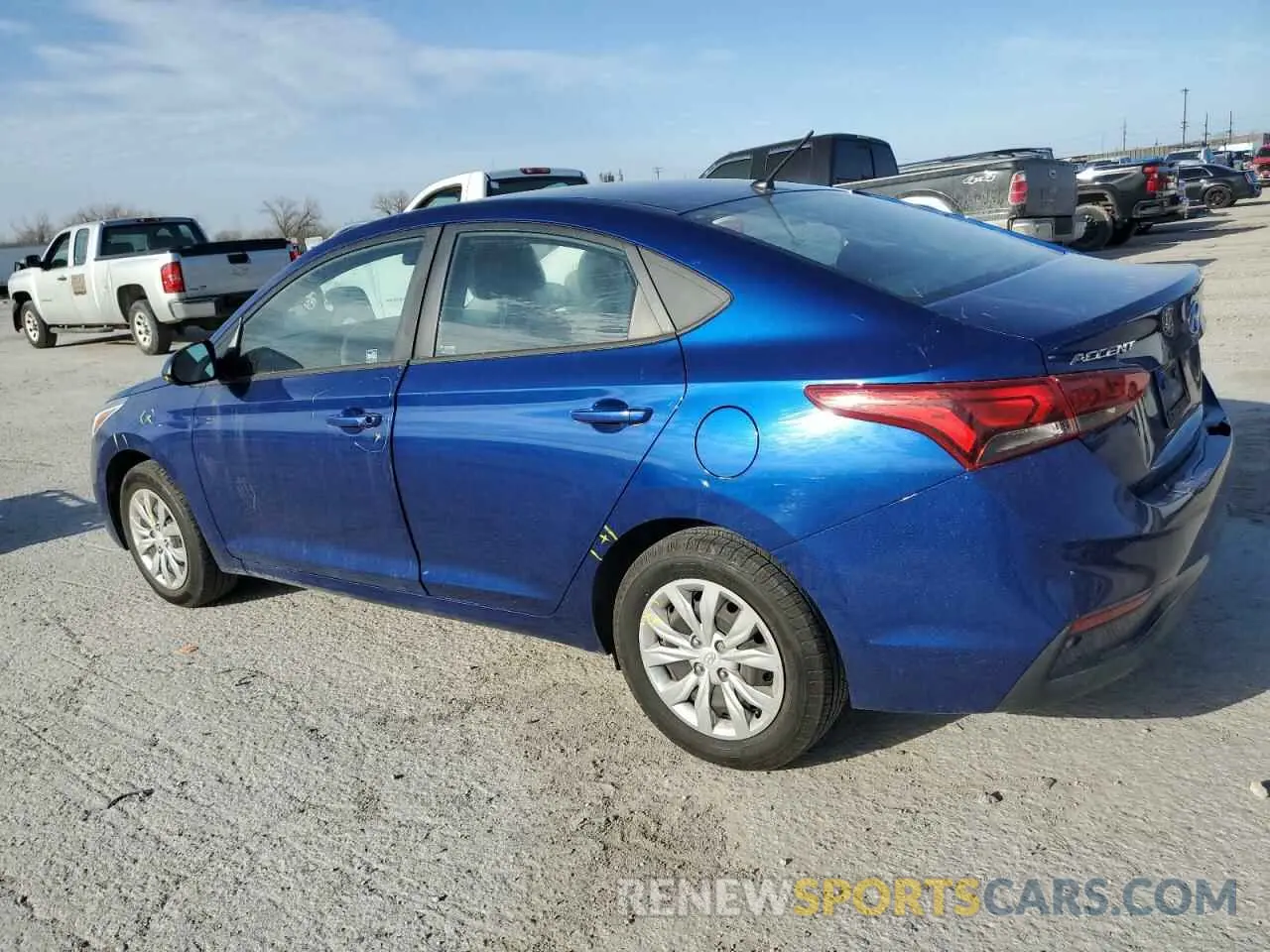 2 Photograph of a damaged car 3KPC24A67LE096612 HYUNDAI ACCENT 2020