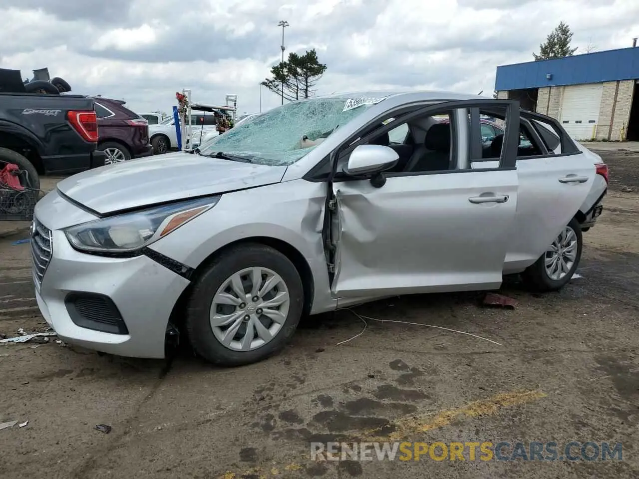 1 Photograph of a damaged car 3KPC24A67LE103722 HYUNDAI ACCENT 2020