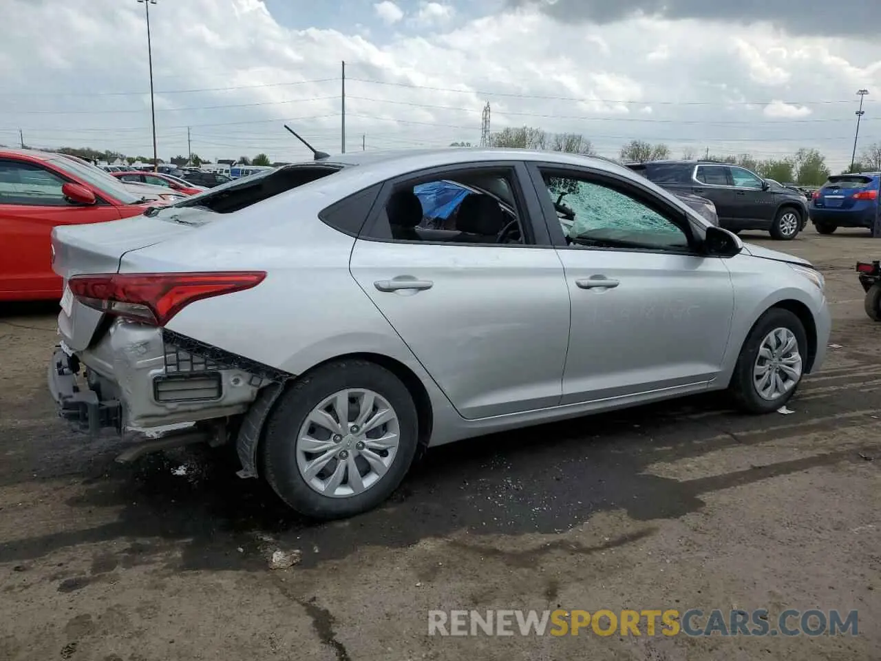 3 Photograph of a damaged car 3KPC24A67LE103722 HYUNDAI ACCENT 2020