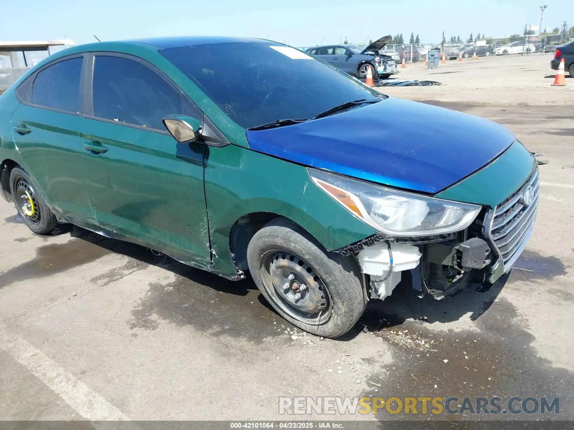 1 Photograph of a damaged car 3KPC24A67LE113117 HYUNDAI ACCENT 2020