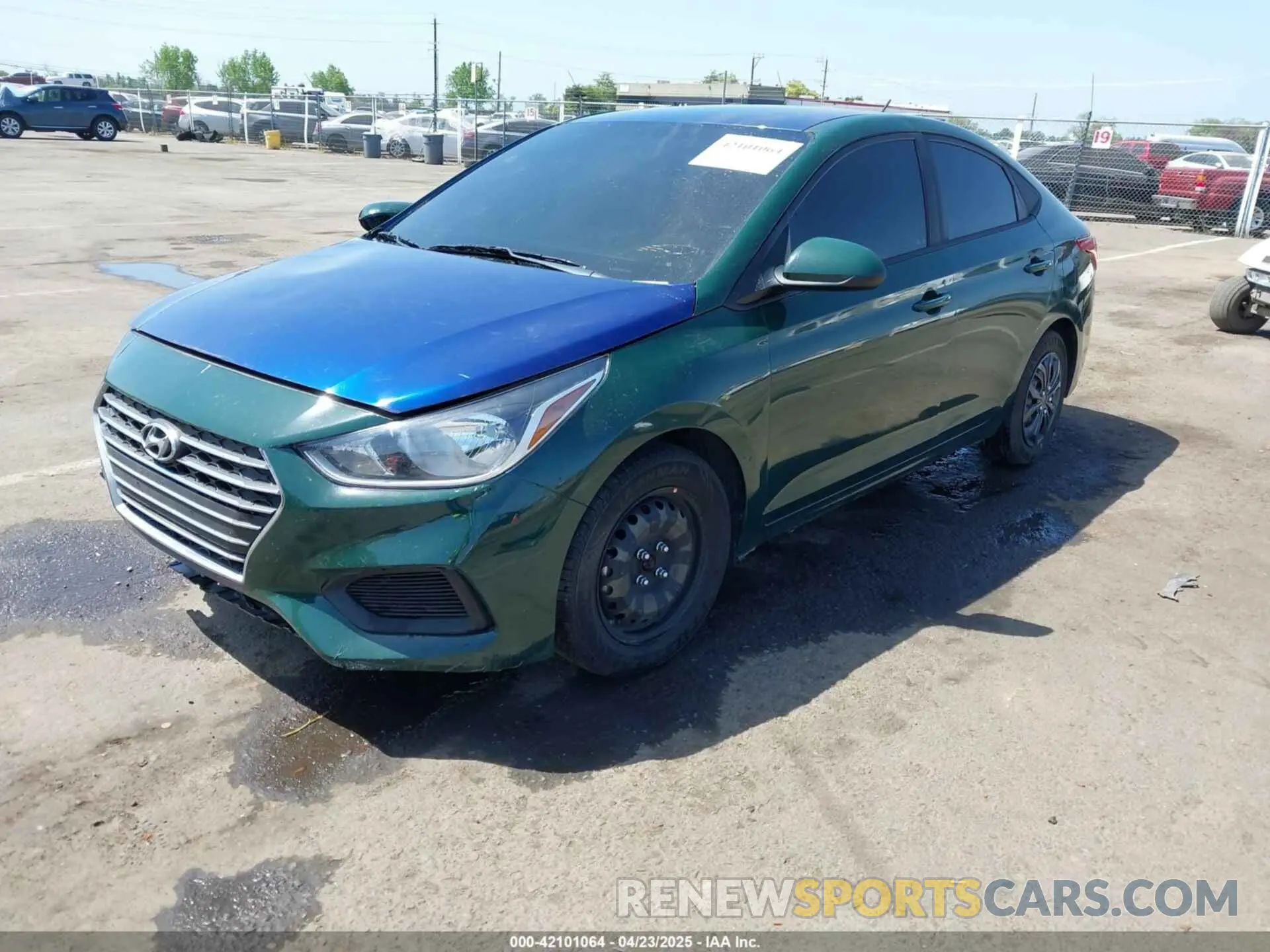 2 Photograph of a damaged car 3KPC24A67LE113117 HYUNDAI ACCENT 2020