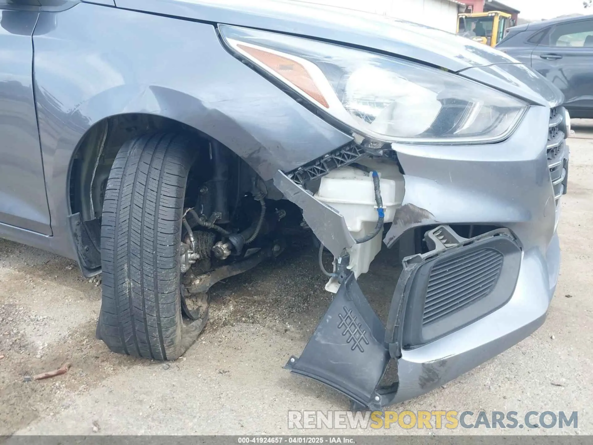 6 Photograph of a damaged car 3KPC24A67LE117880 HYUNDAI ACCENT 2020