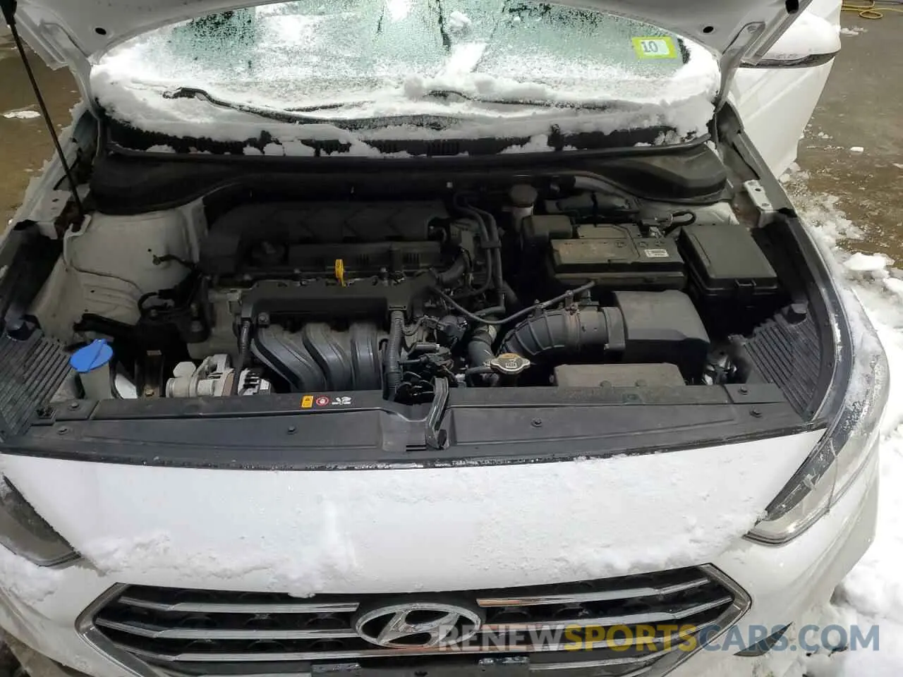 11 Photograph of a damaged car 3KPC24A67LE118804 HYUNDAI ACCENT 2020