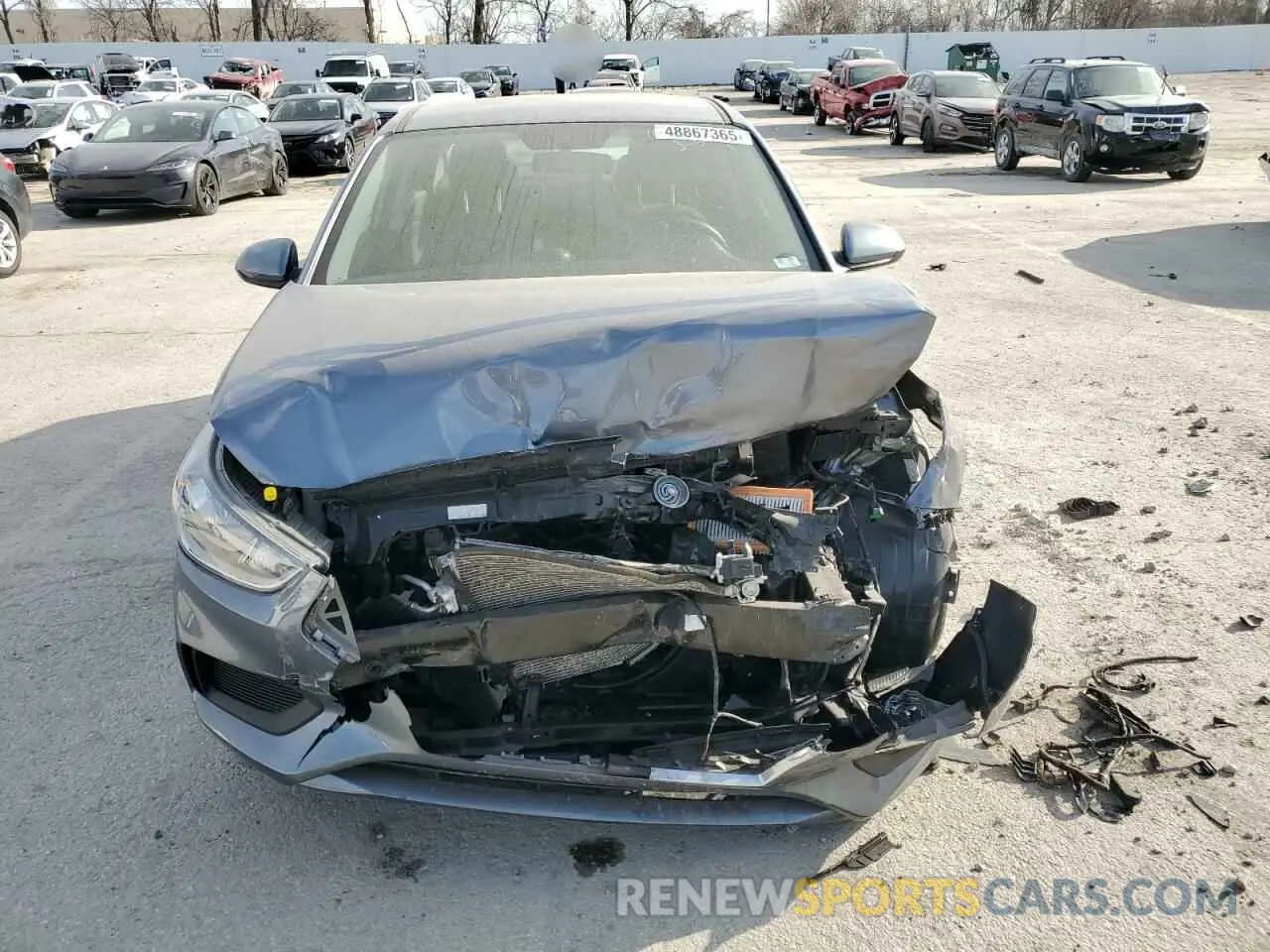 5 Photograph of a damaged car 3KPC24A67LE126403 HYUNDAI ACCENT 2020