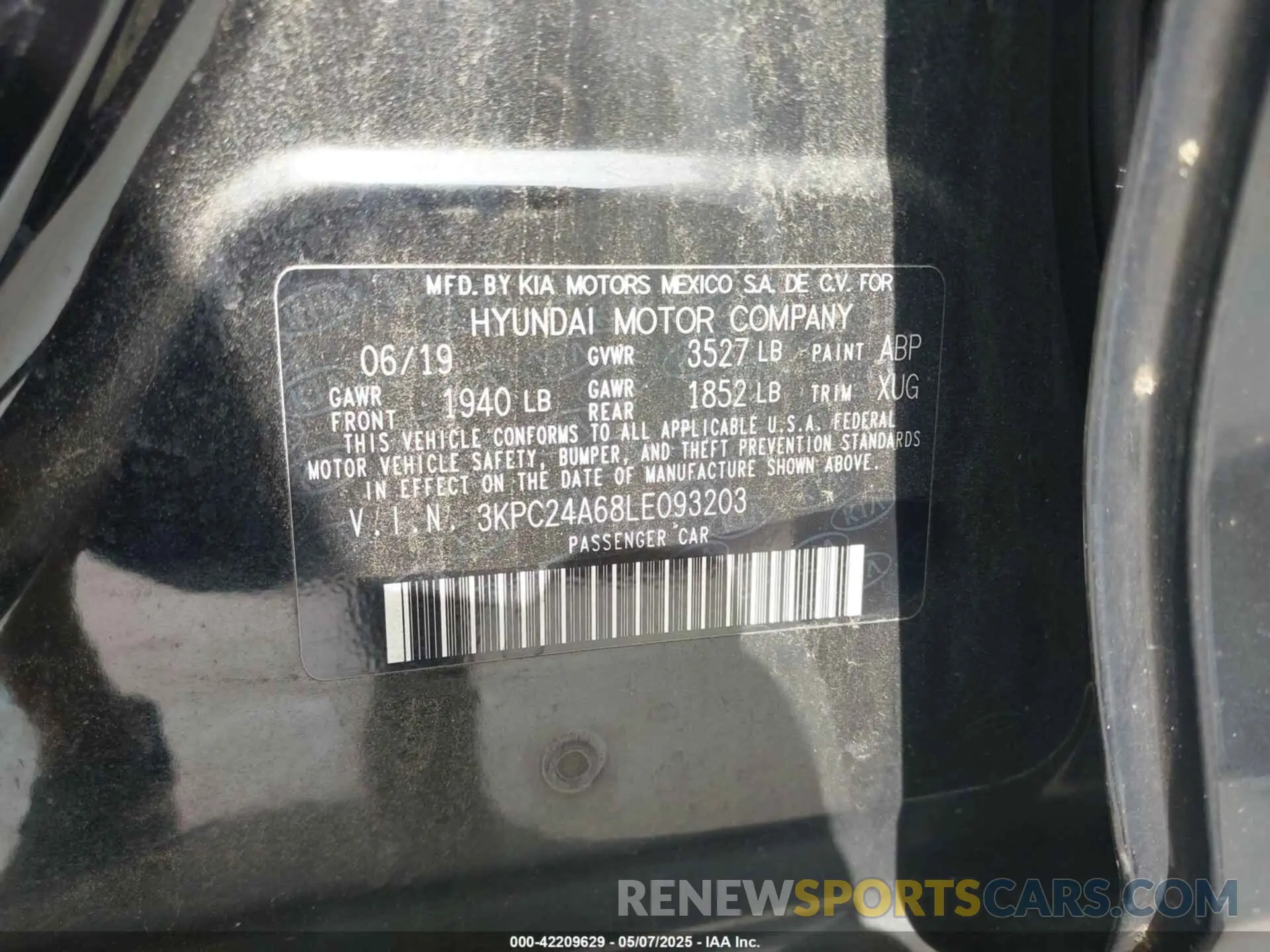 9 Photograph of a damaged car 3KPC24A68LE093203 HYUNDAI ACCENT 2020