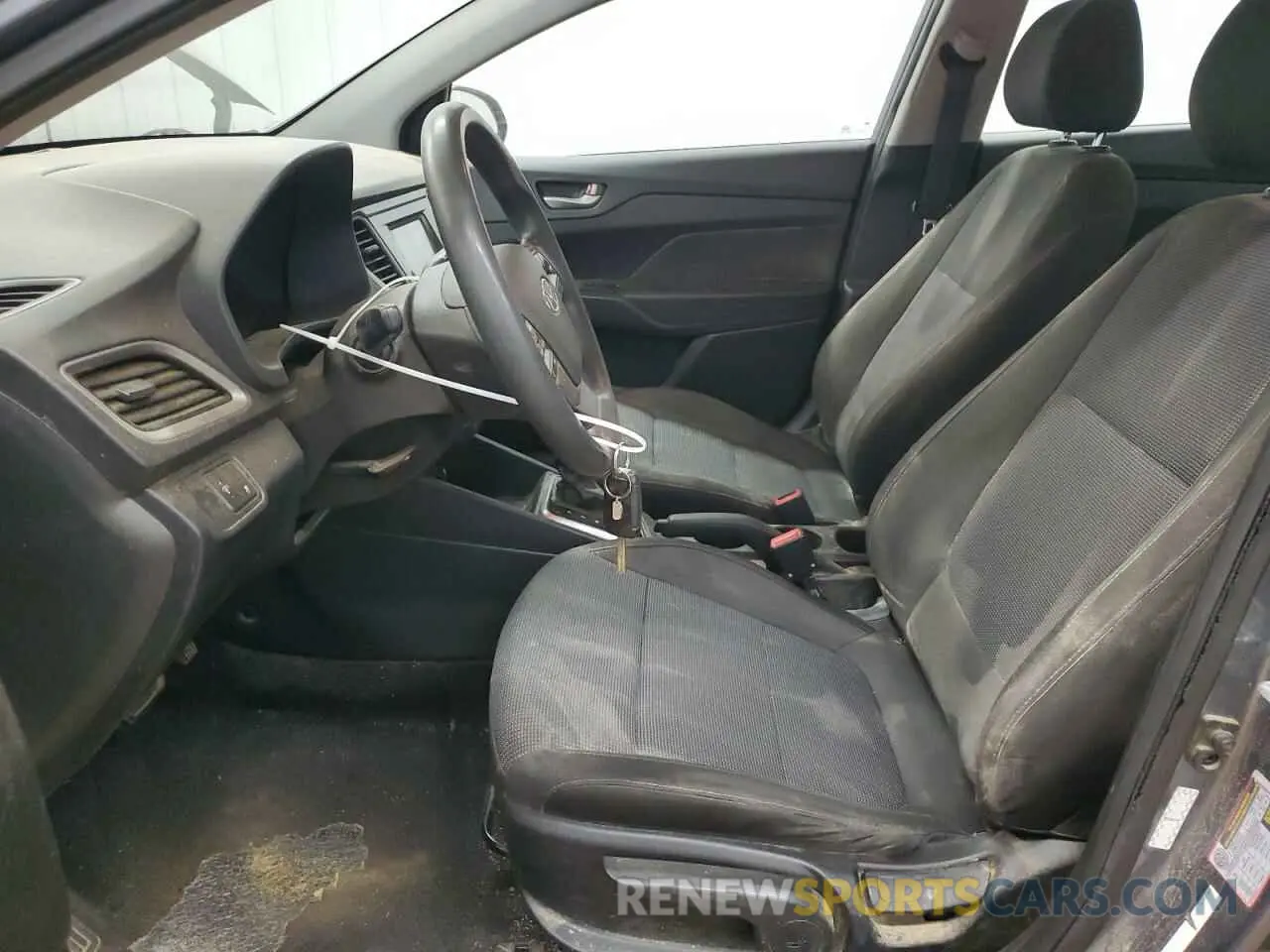 7 Photograph of a damaged car 3KPC24A68LE103518 HYUNDAI ACCENT 2020