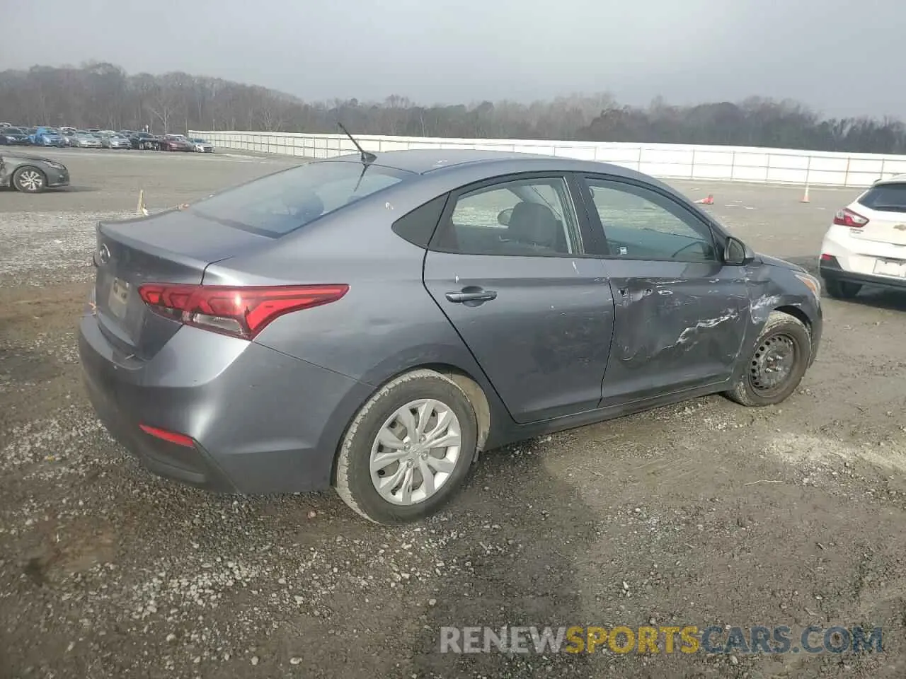 3 Photograph of a damaged car 3KPC24A68LE113482 HYUNDAI ACCENT 2020