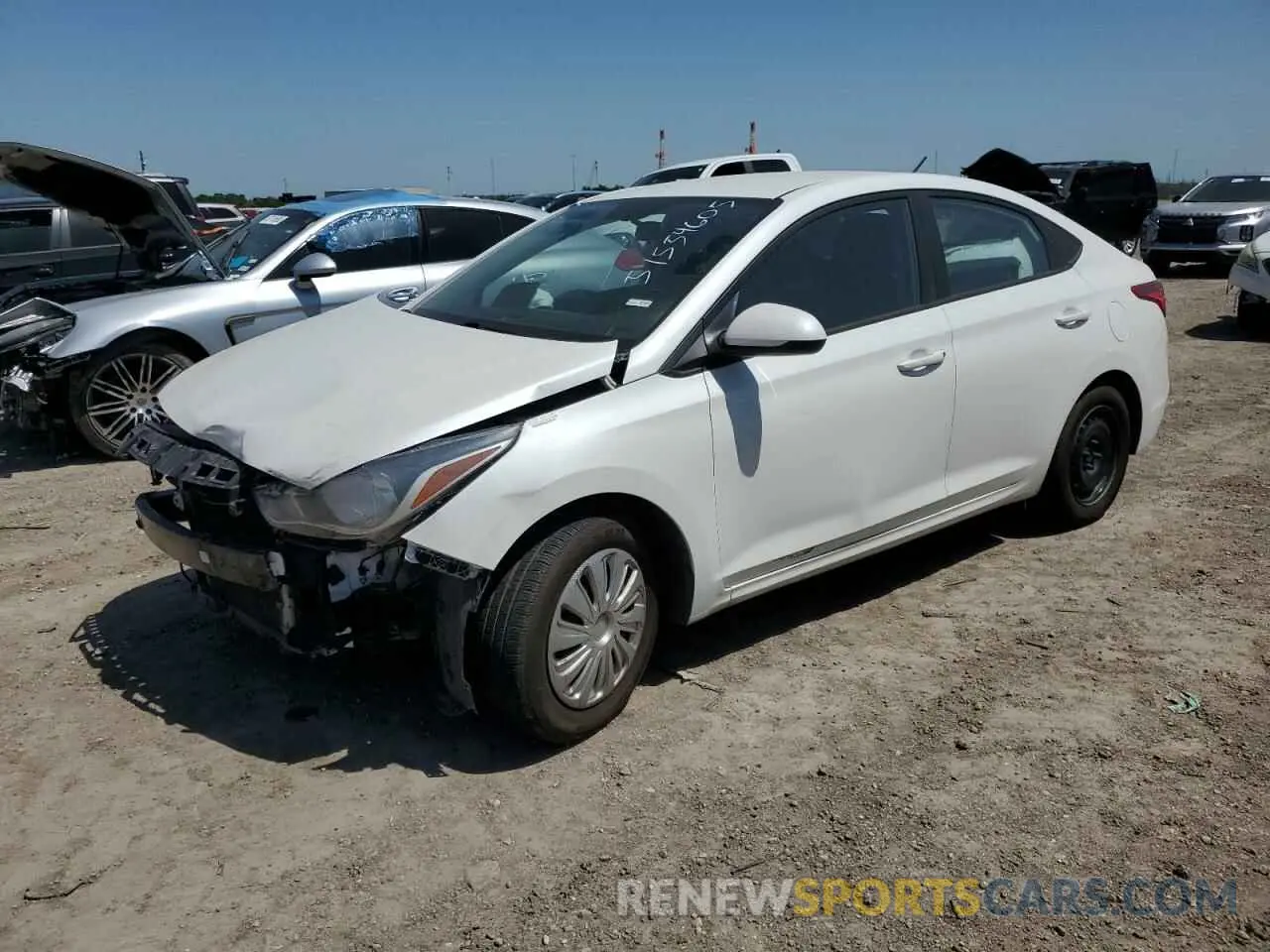 1 Photograph of a damaged car 3KPC24A68LE119489 HYUNDAI ACCENT 2020