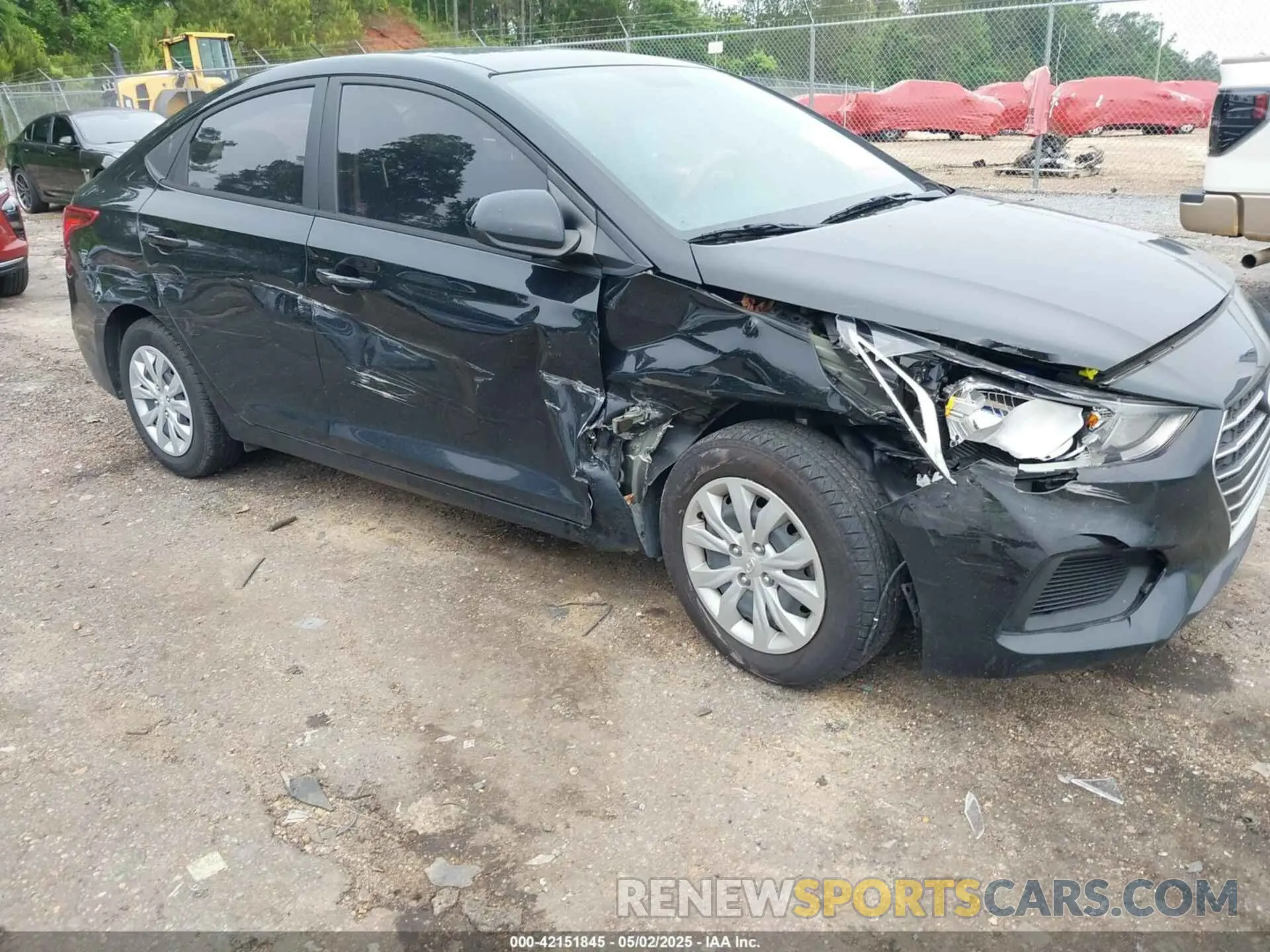 6 Photograph of a damaged car 3KPC24A69LE121557 HYUNDAI ACCENT 2020