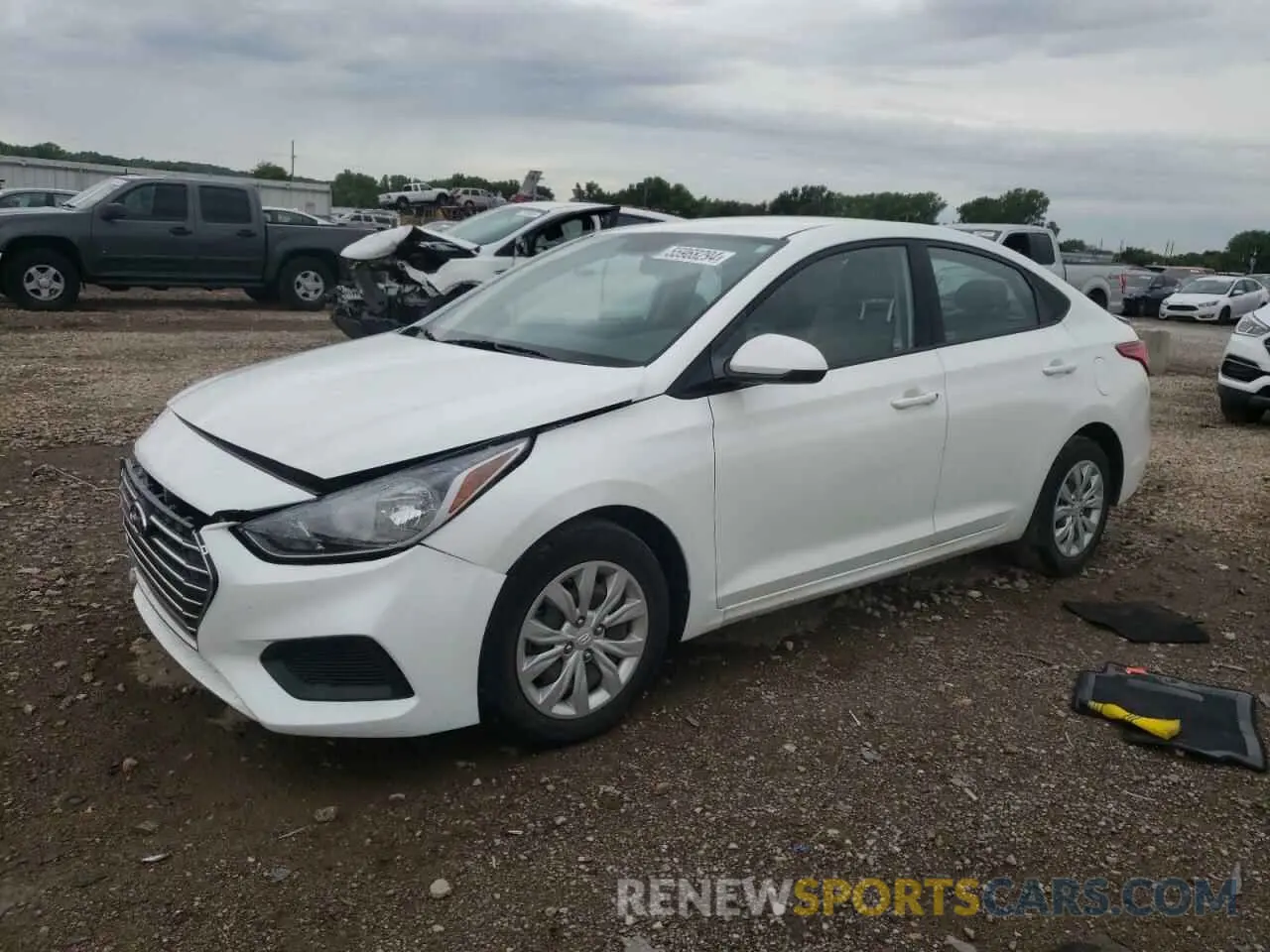 1 Photograph of a damaged car 3KPC24A69LE123955 HYUNDAI ACCENT 2020