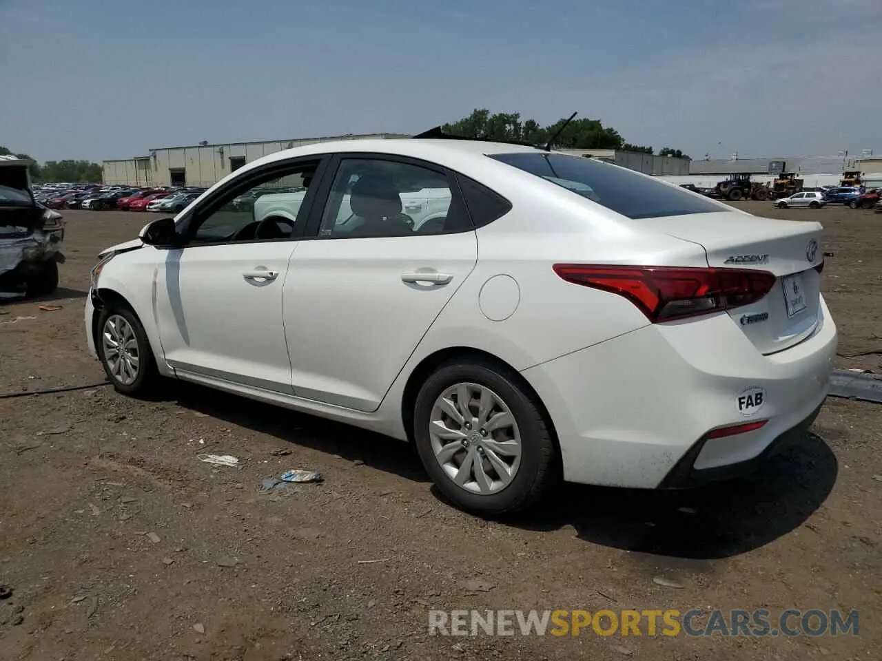 2 Photograph of a damaged car 3KPC24A6XLE099679 HYUNDAI ACCENT 2020